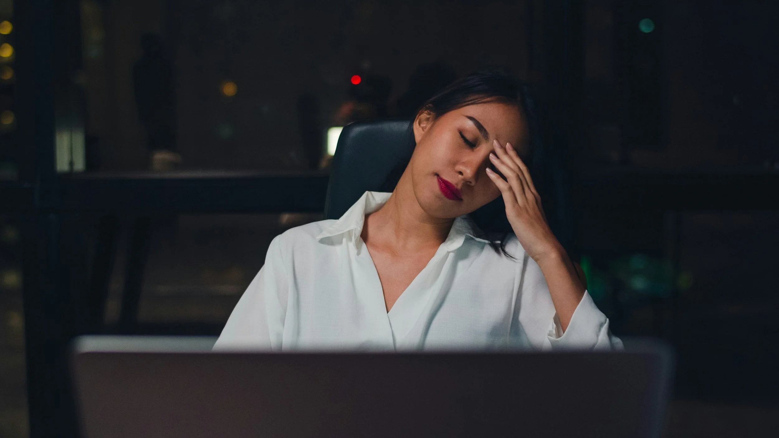 Are You Your Own Worst Critic? Understanding the Origin of High Self-Expectations
