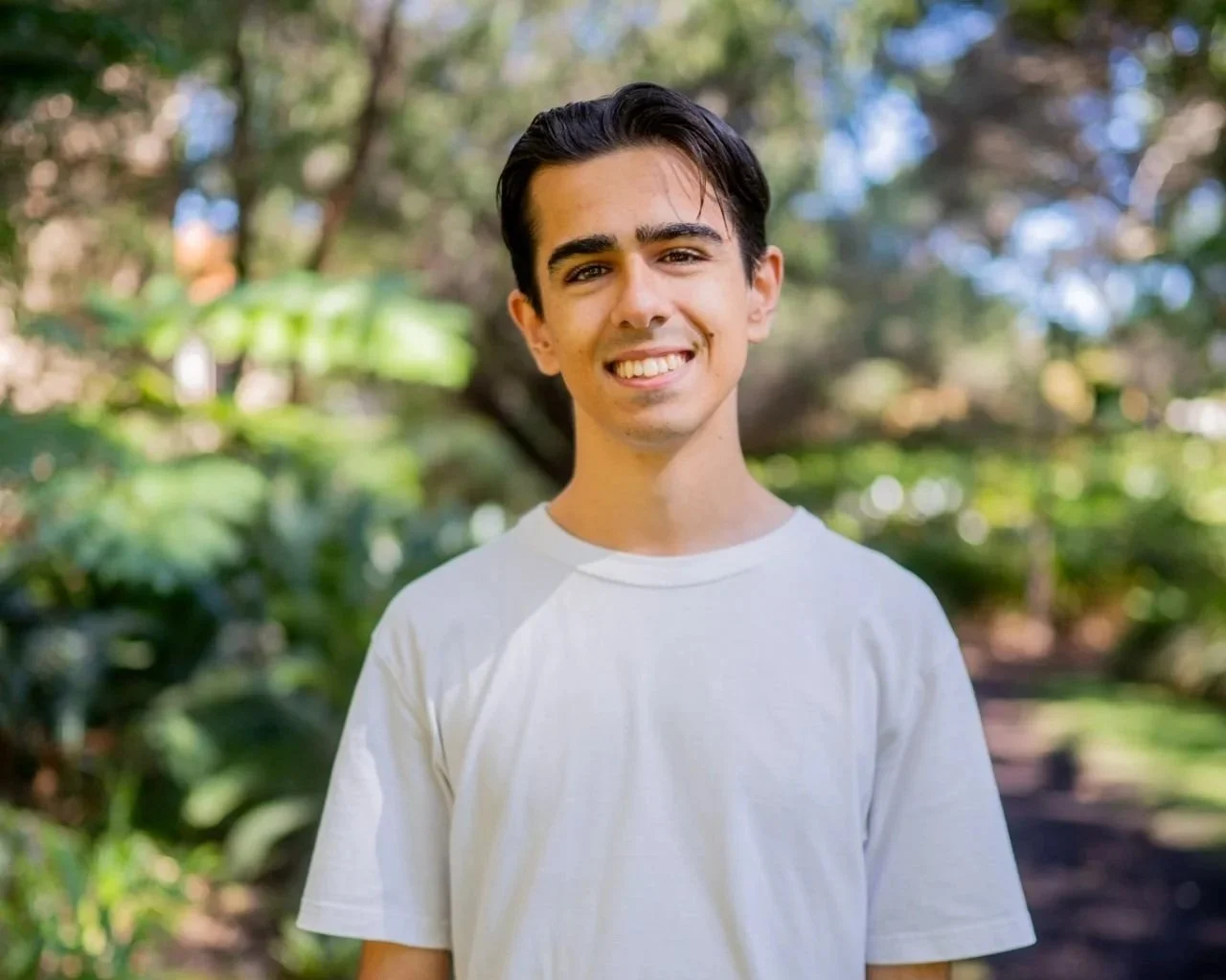  Rohan Hammond 

Rohan, a third-year College resident studying Psychology at UWA, founded Amalfi Media at 19. Through Bloom’s Launchpad and Orbit programs, he grew the business to generate $23,000 in 12 weeks.