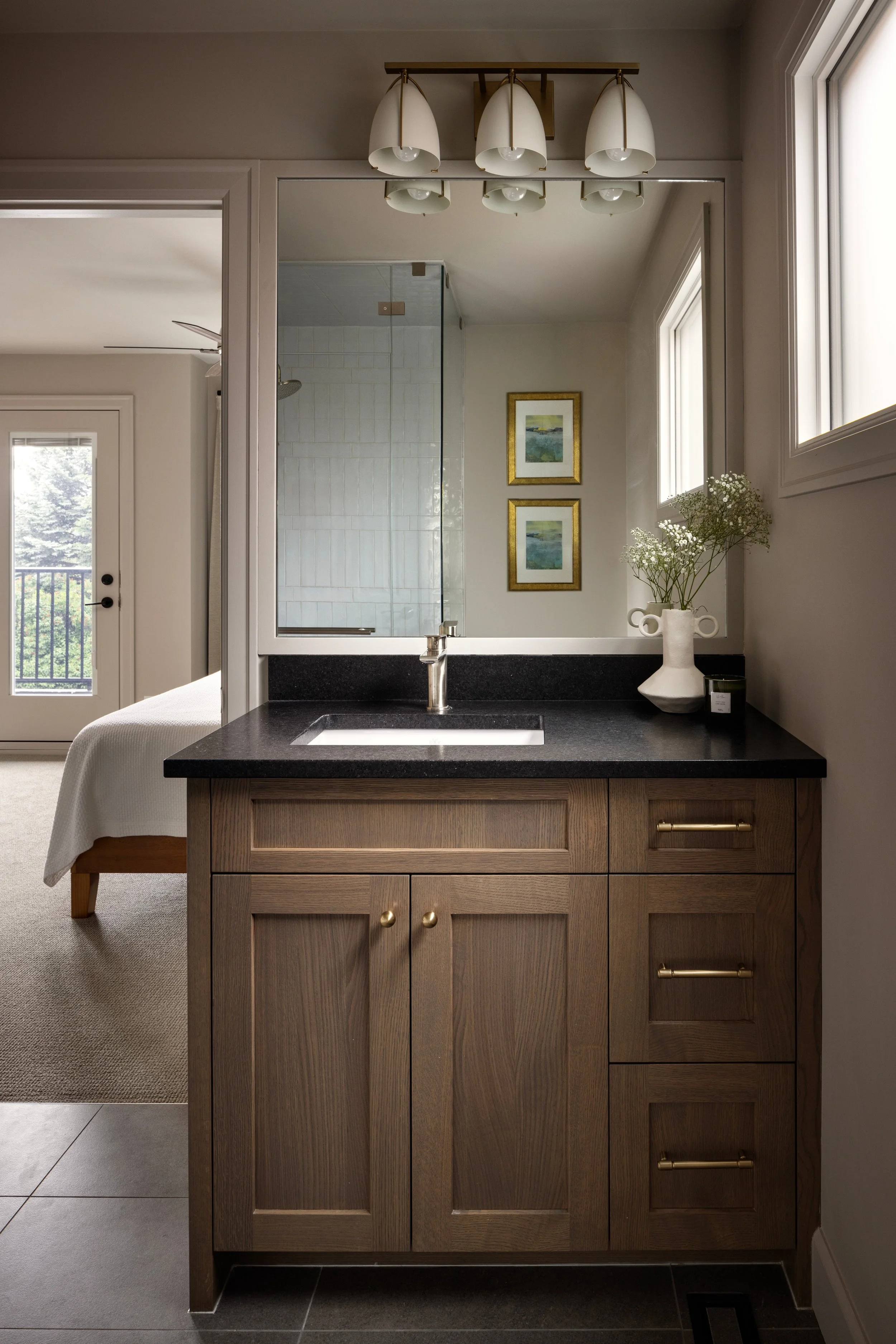 SmiddyStegman_MoodyTransitional_Bathroom2.jpg