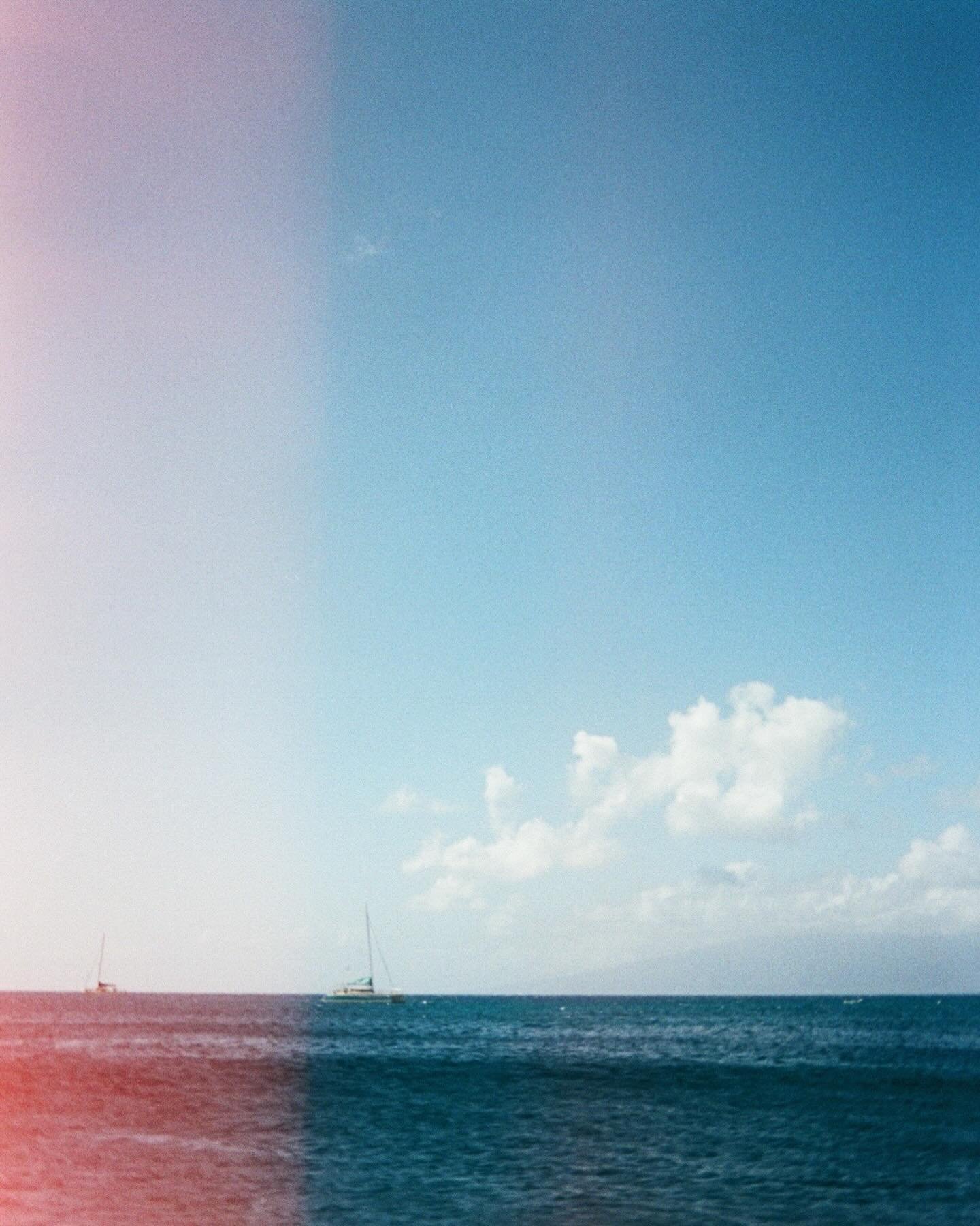 Hawaii blue skies, blue sea on Ektar half frame 🩵