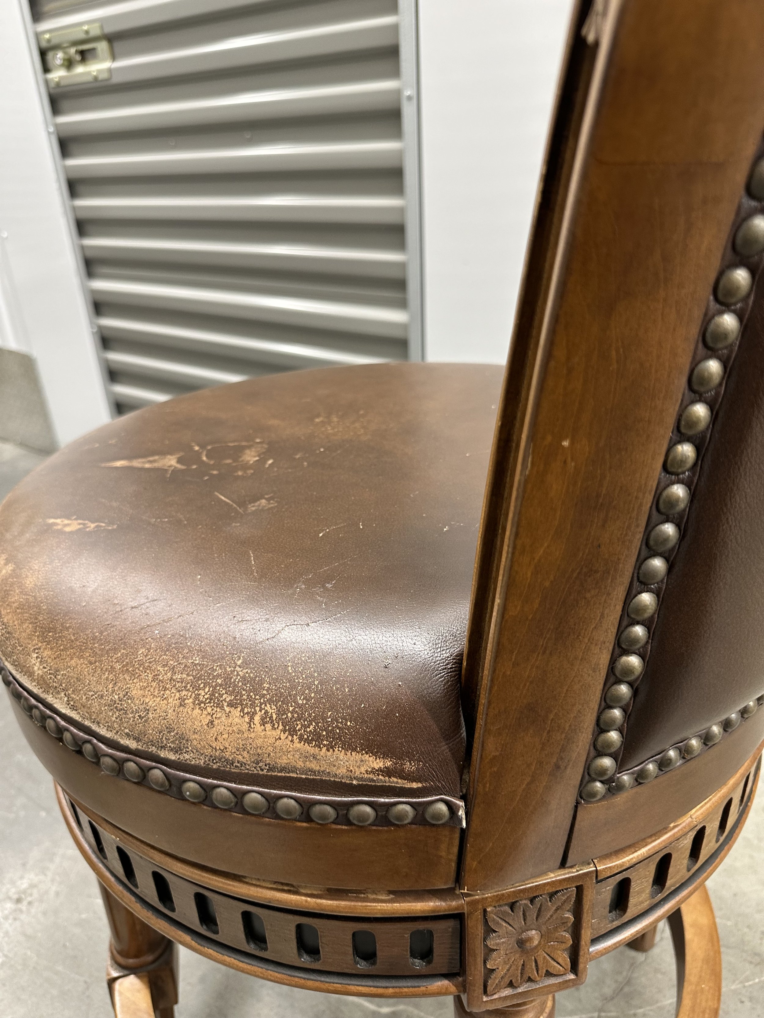 0025 Frontgate Chapman Swivel Bar & Counter Stool 6.jpeg