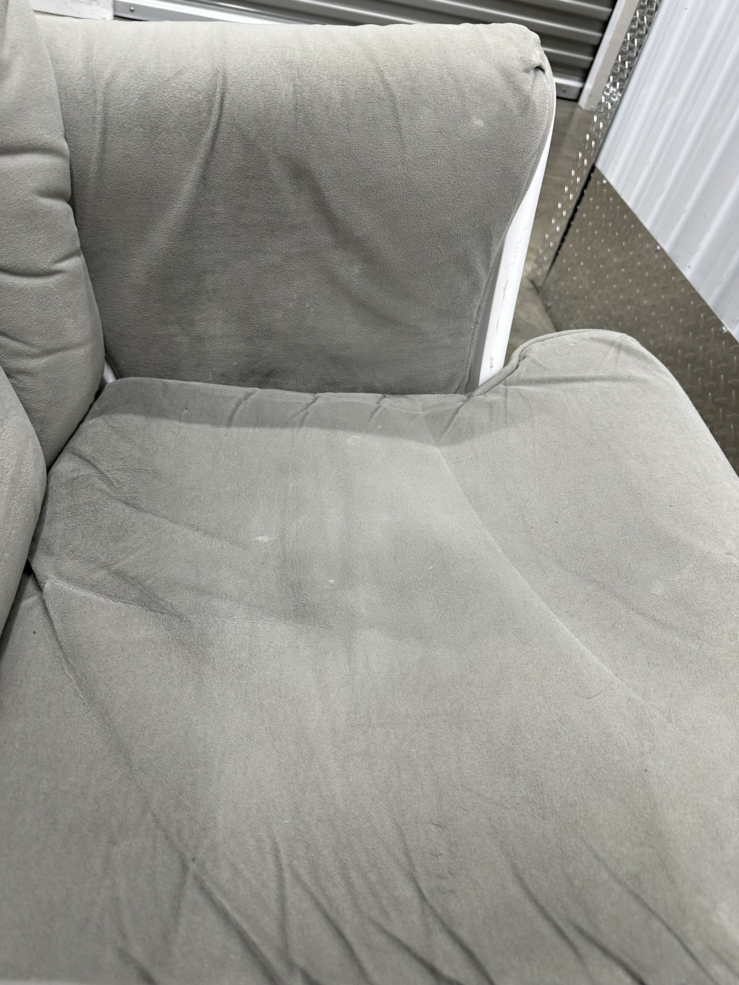 0039 Nursing Rocking Chair 5.jpeg