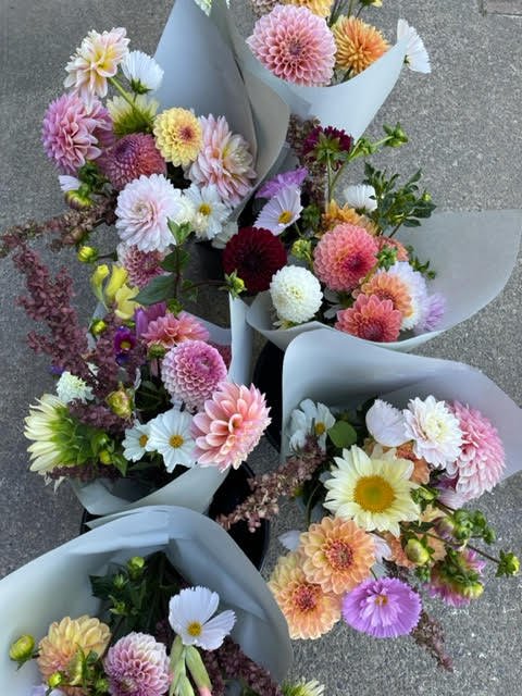 summer-bouquets.jpeg
