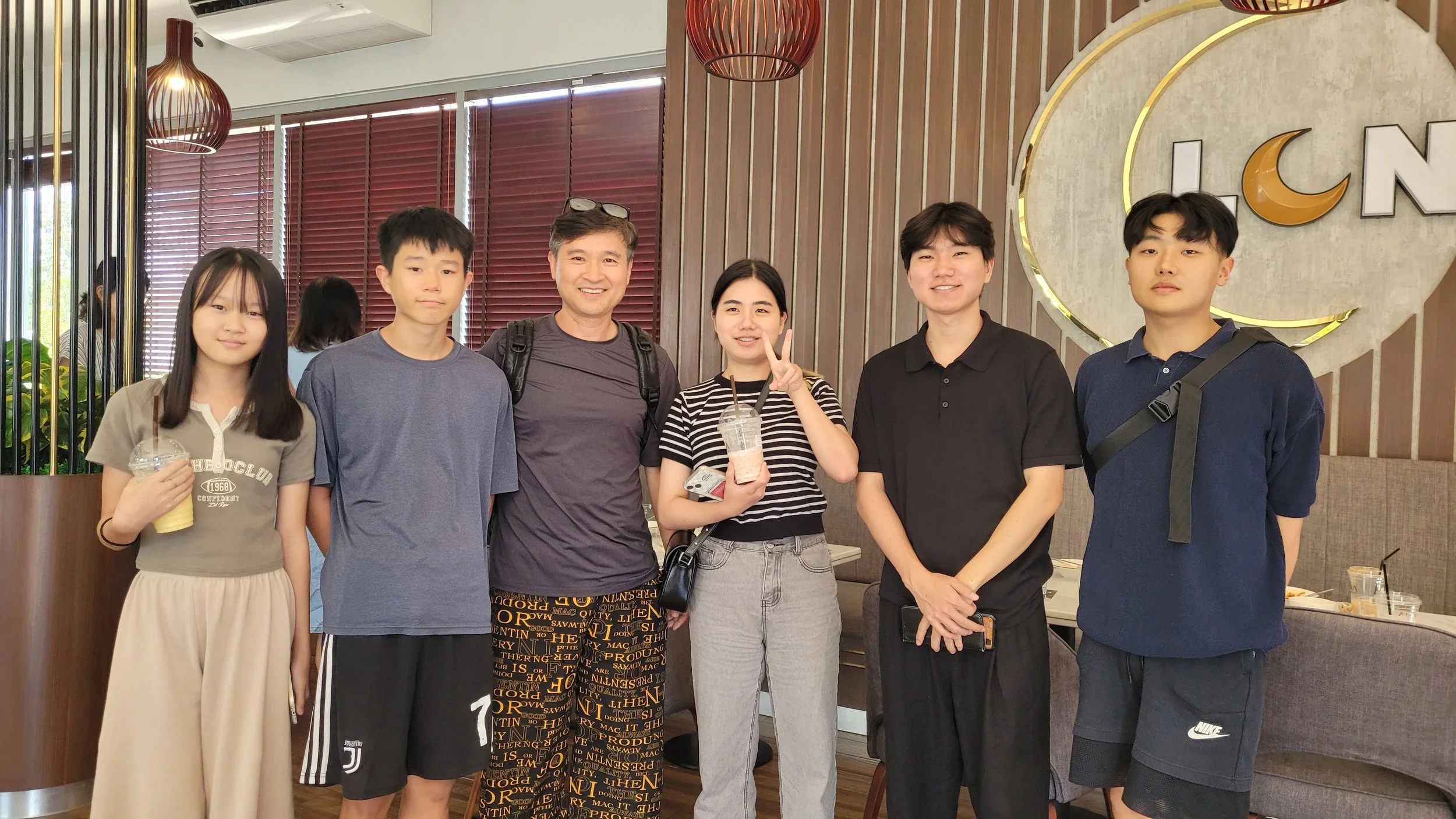 주 안에서 서라