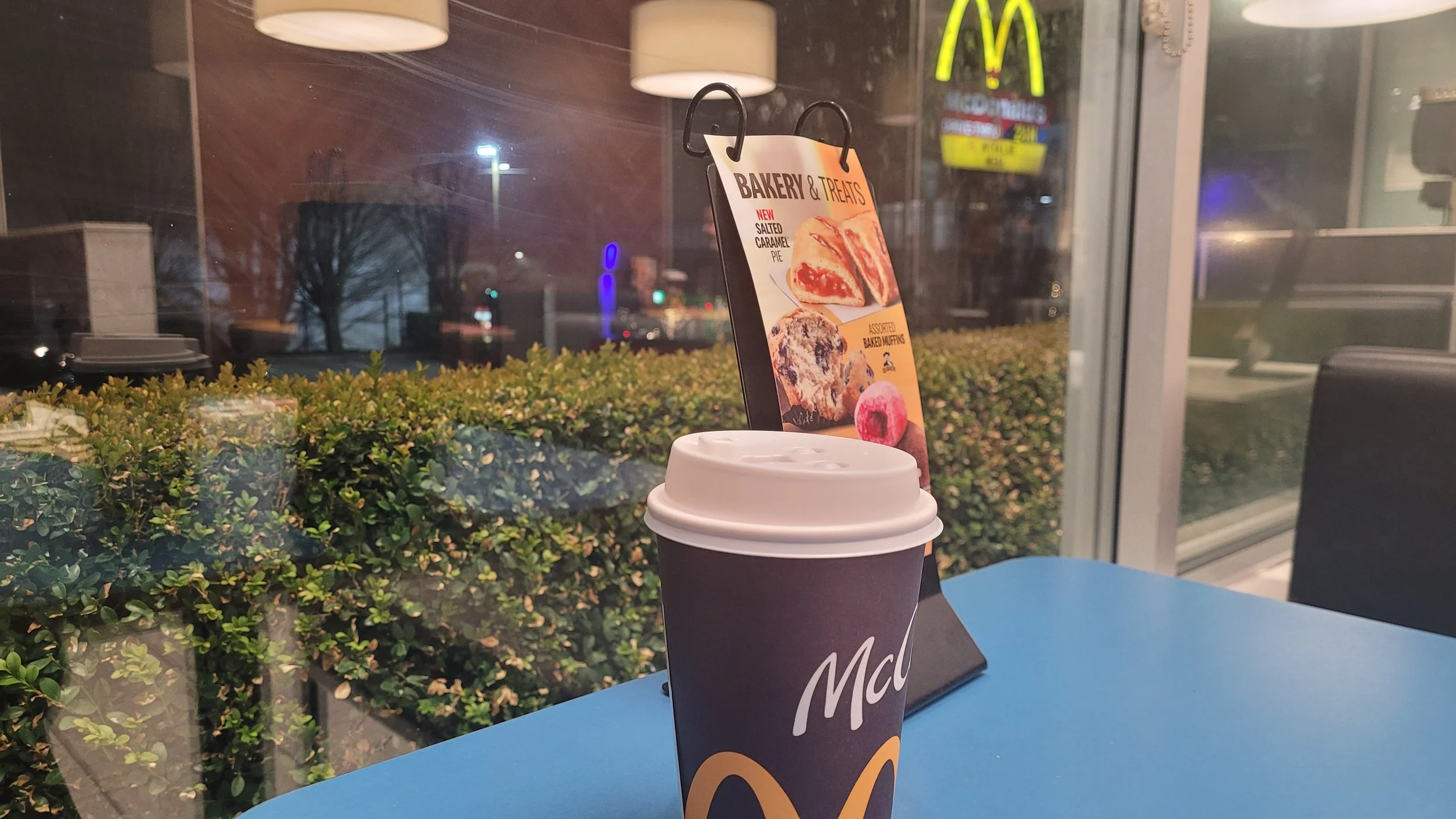 고난에 참여하는 공동체