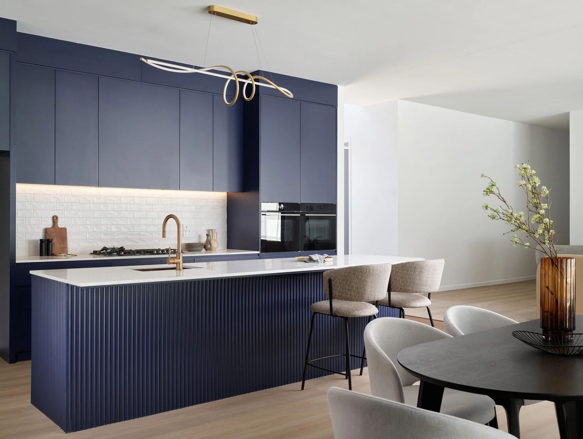 We&rsquo;re well known for delivering stunning apartments, but did you know we&rsquo;re currently completing 15 bespoke joinery packages for high-end homes across Brisbane?

Here&rsquo;s a look at one of our recent projects. Safe to say&hellip; the o