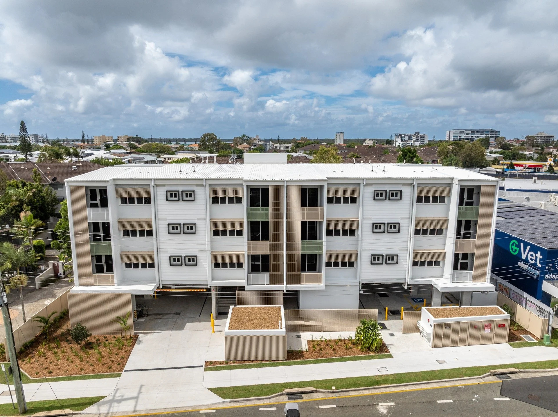 FACADES l Delivering high-performance glazing was the focus for our team on this project, with 400sqm installed across 24 social housing apartments for Qbuild in Biggera Waters.

Our scope included sliding windows and sliding doors, alongside glazing