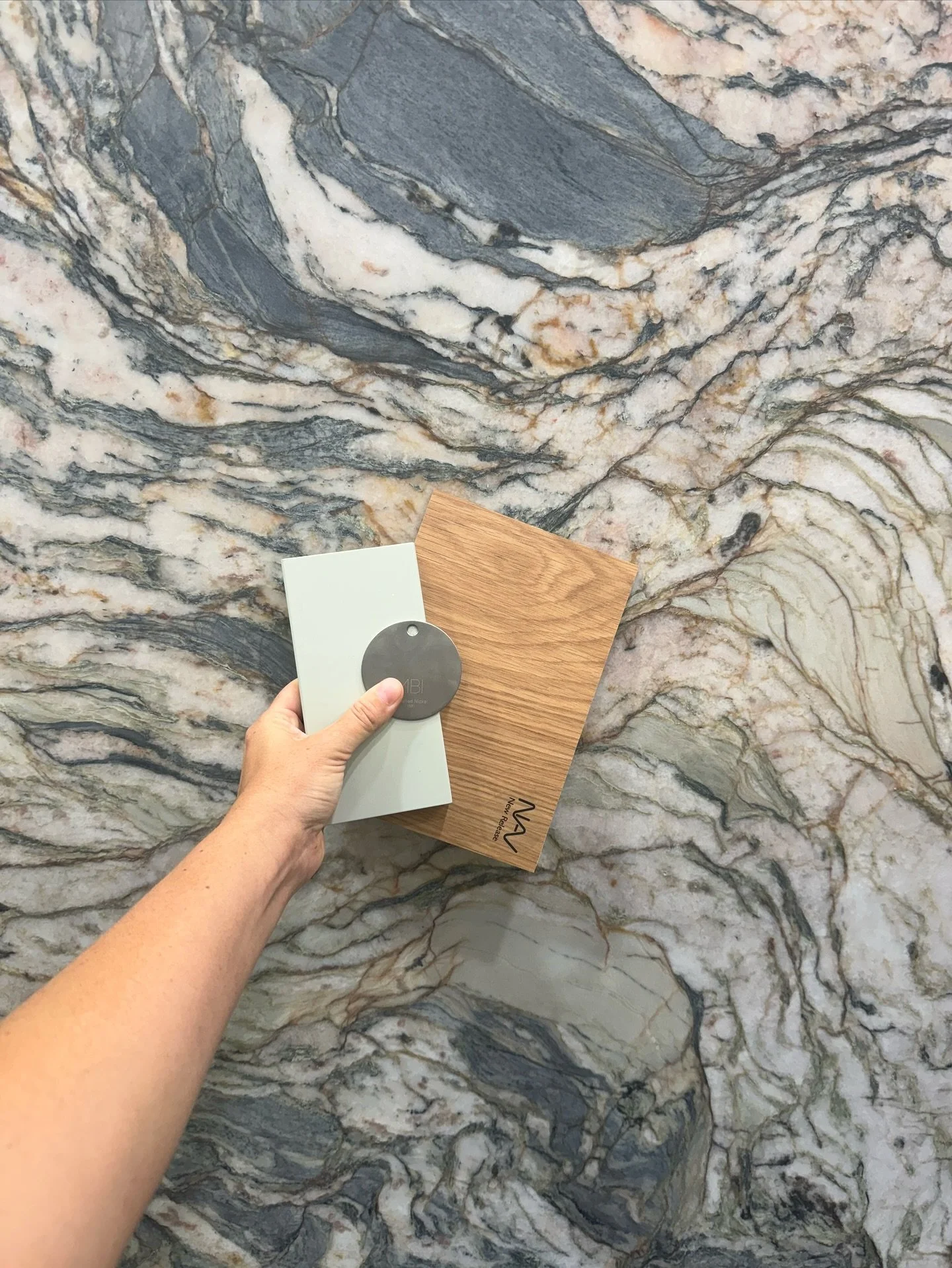 A forever moment on the grid for this colour palette ✨

@avantstone 
@abiinteriors 
@newageveneers 

📍Panania project, construction starting next year