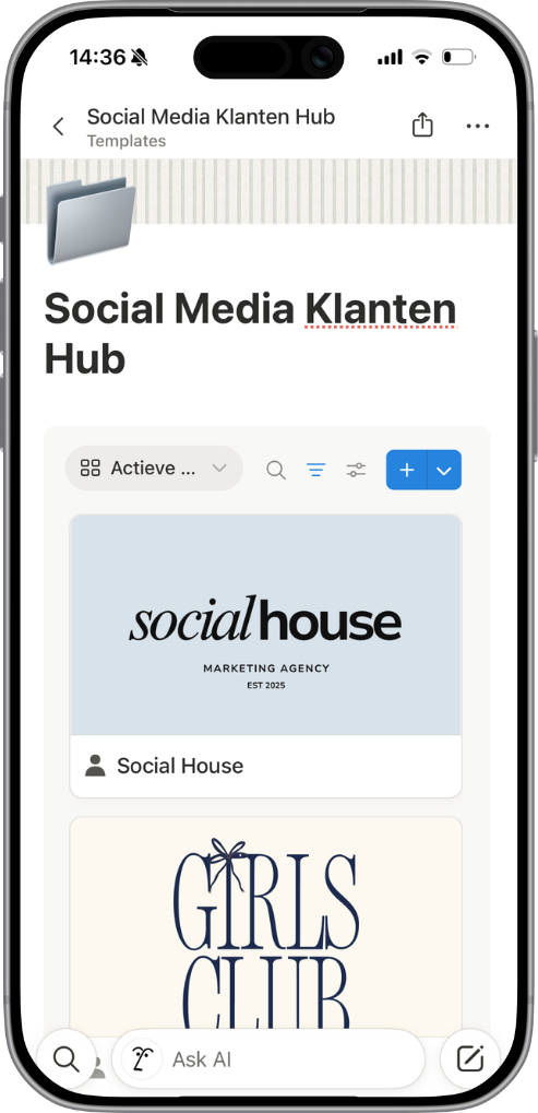 De Klanten Hub op een telefoon, met een kaartje per klant