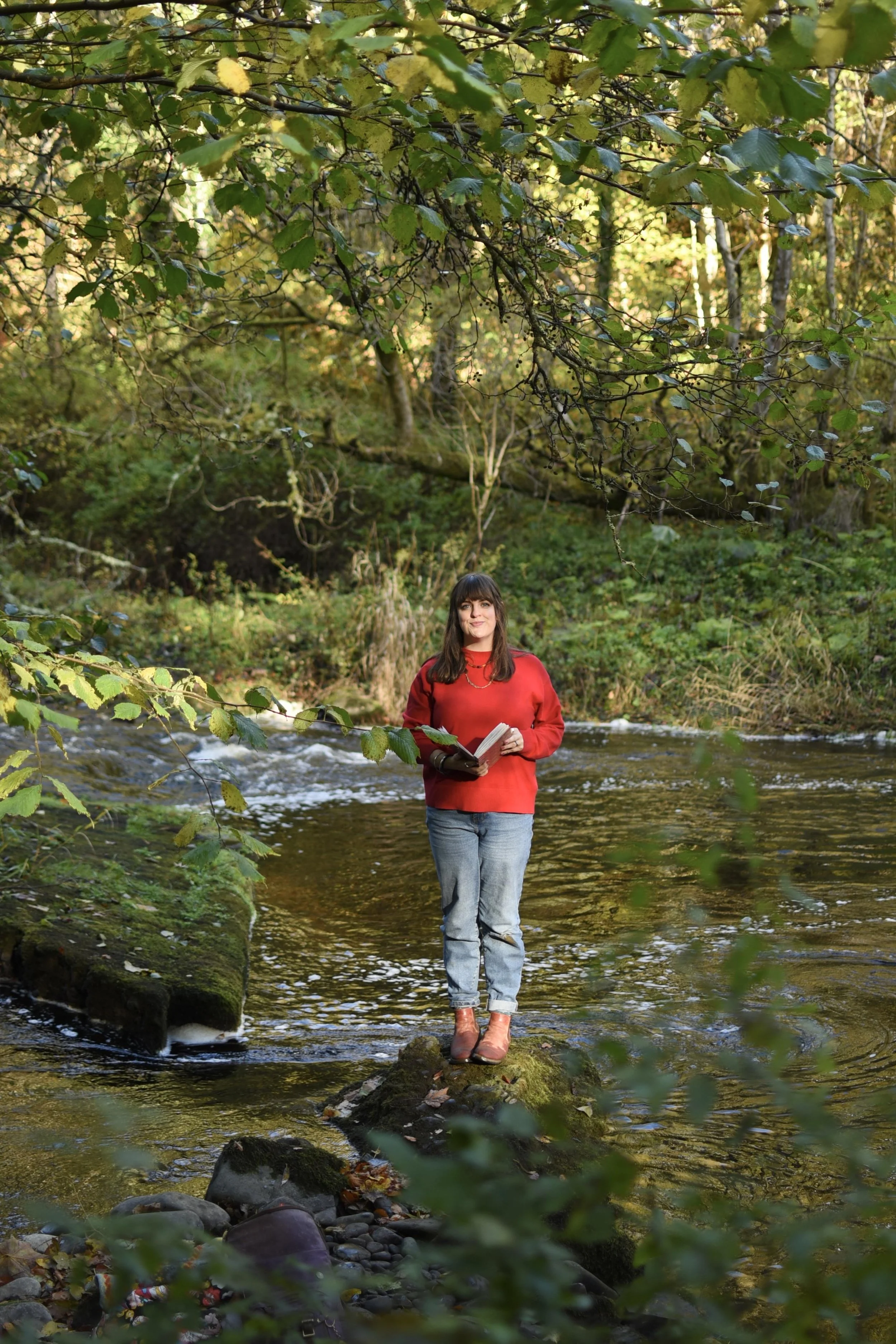 Hannah Longmuir Portrait 2.jpeg