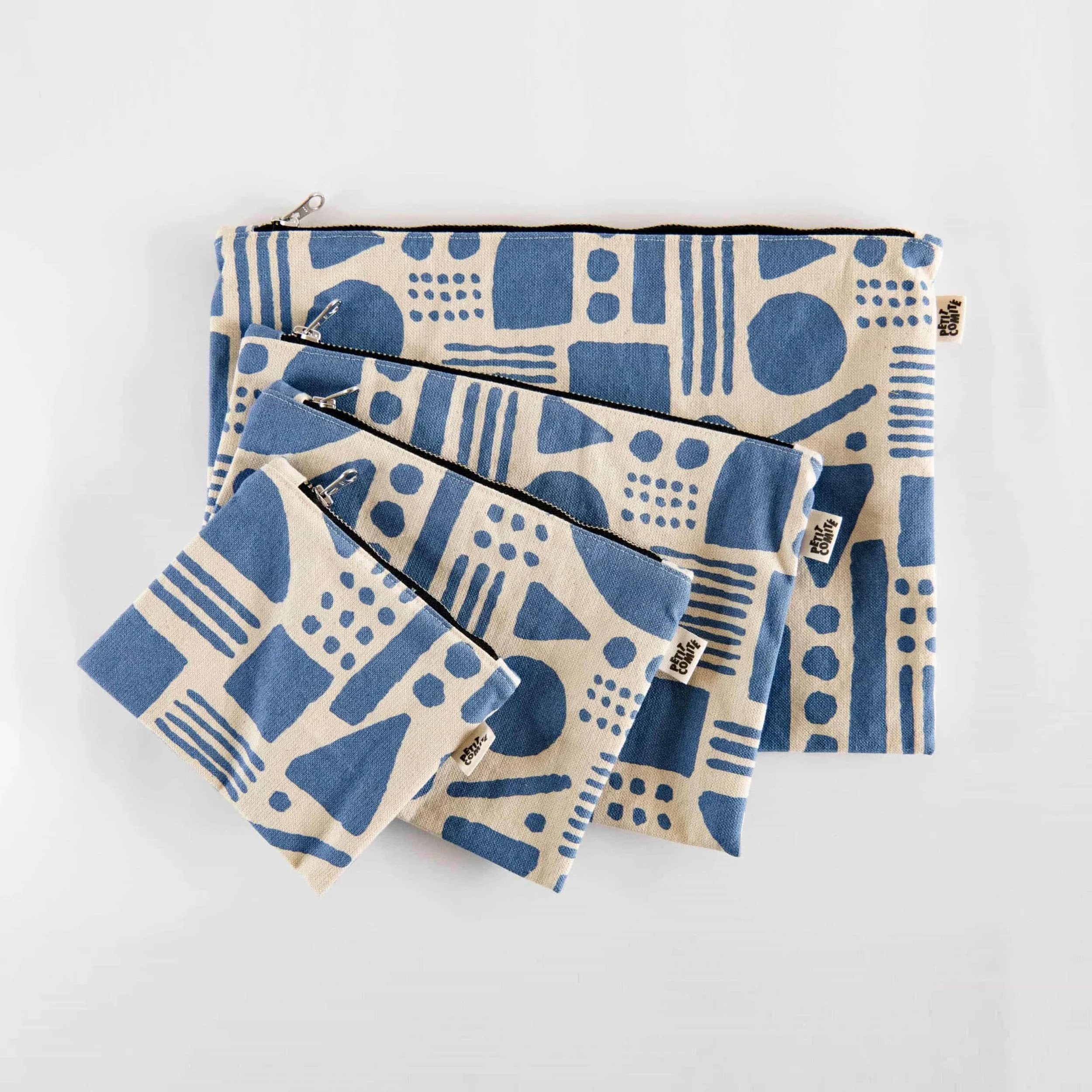 Sizes-estuche-algodon-petit-comite-geometrico-azul.jpeg