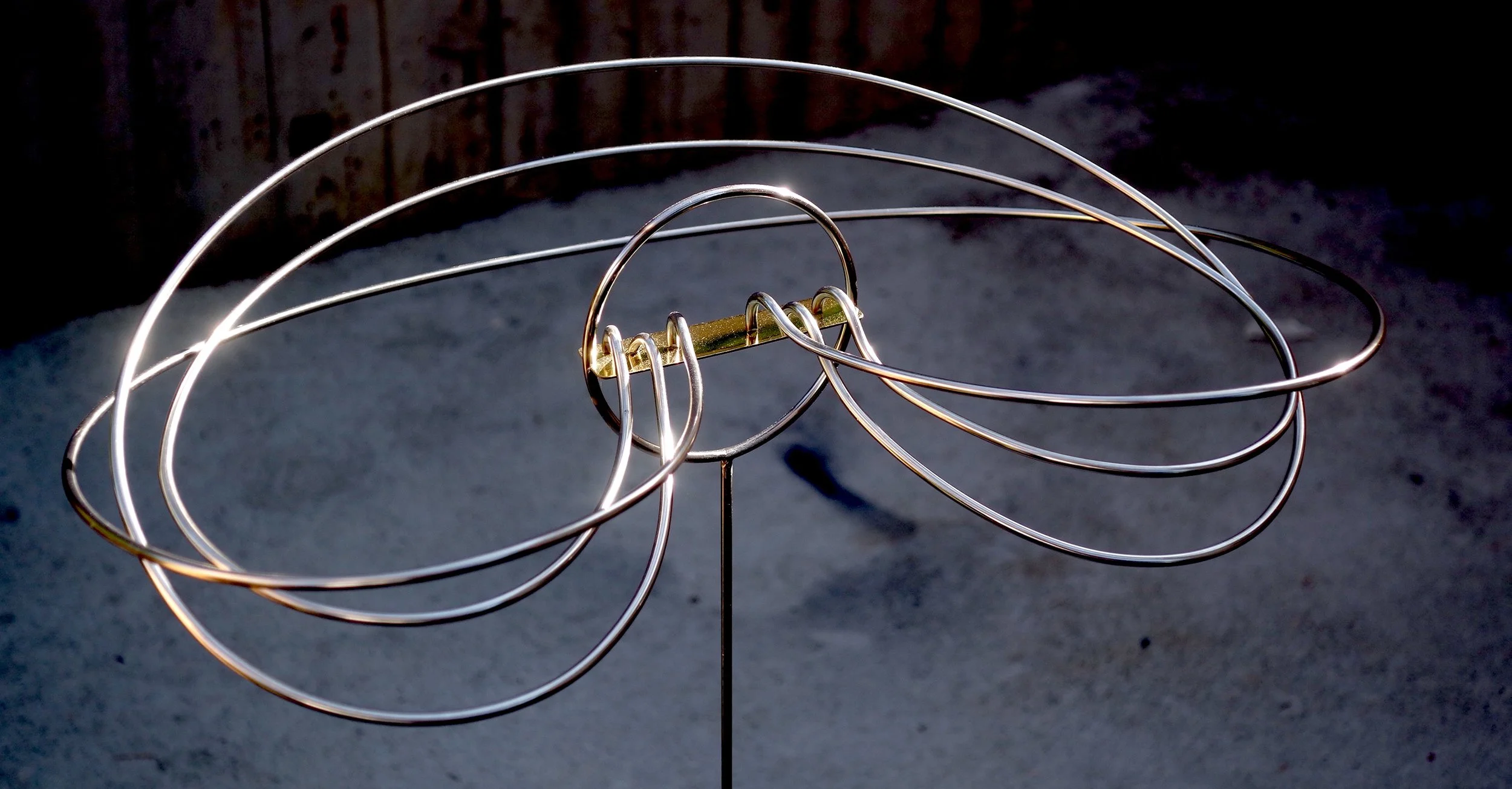 Emitter 2022 42x32[11905].JPG