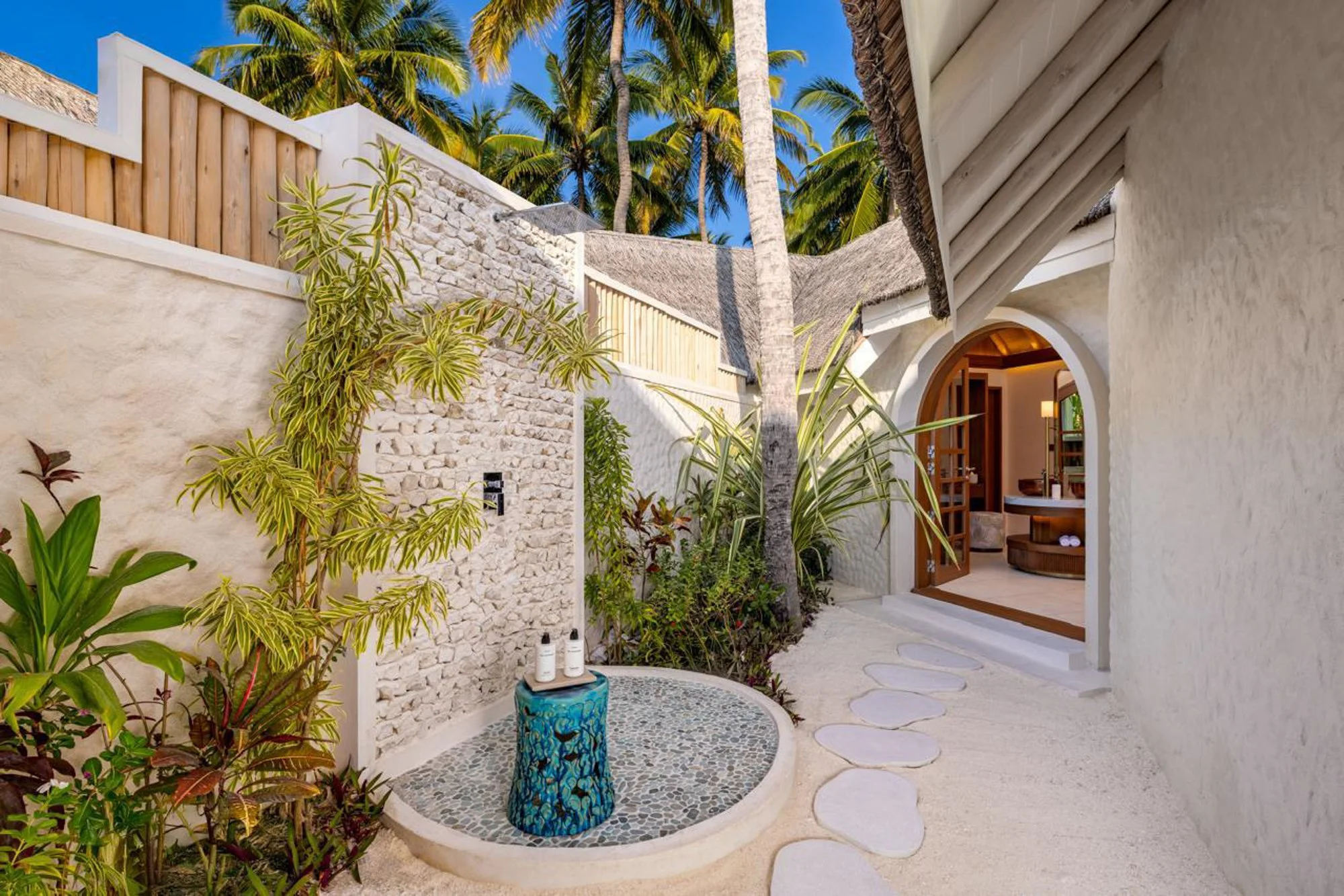 RAH GILI Maldives Beach Pool Villa Outdoor Shower Shot.jpg