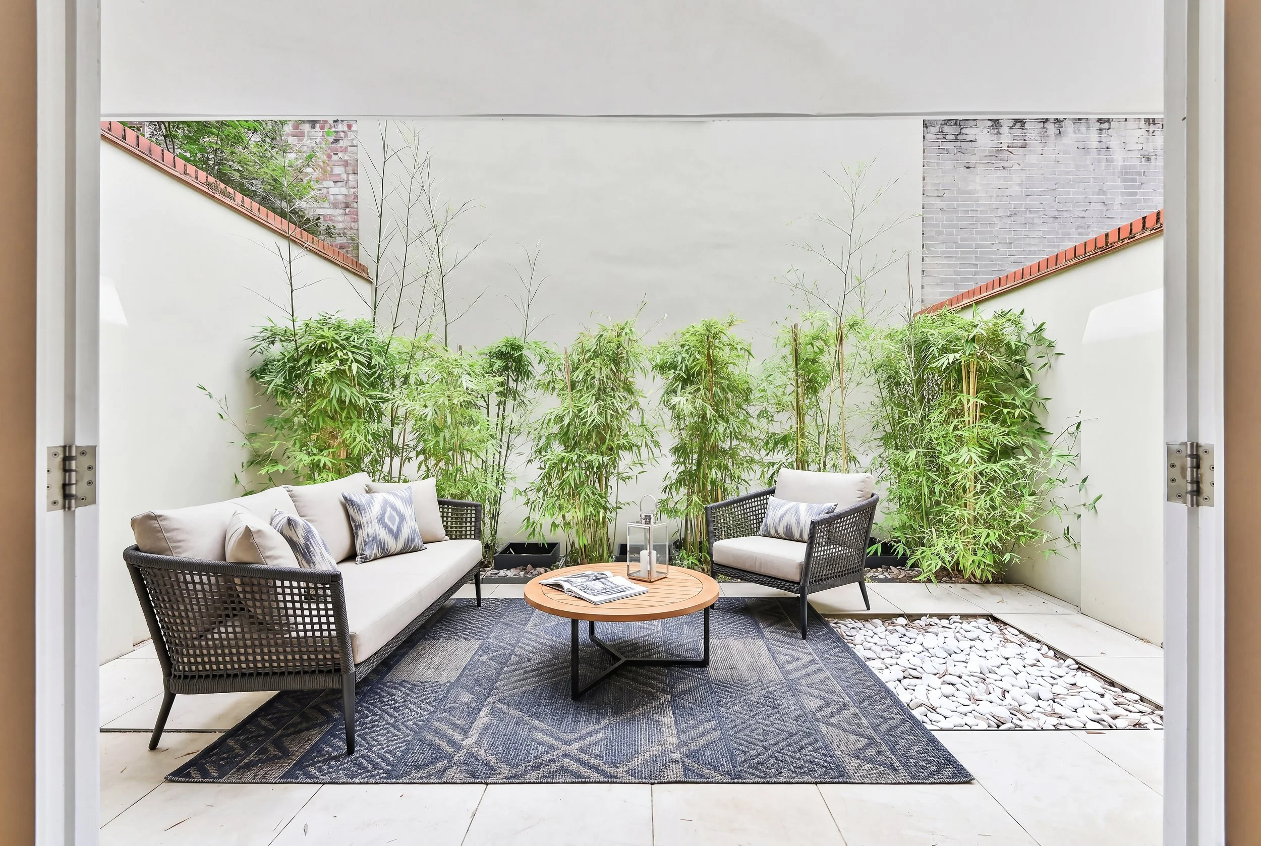 36 Tite Street 5 - RETOUCHED.jpg
