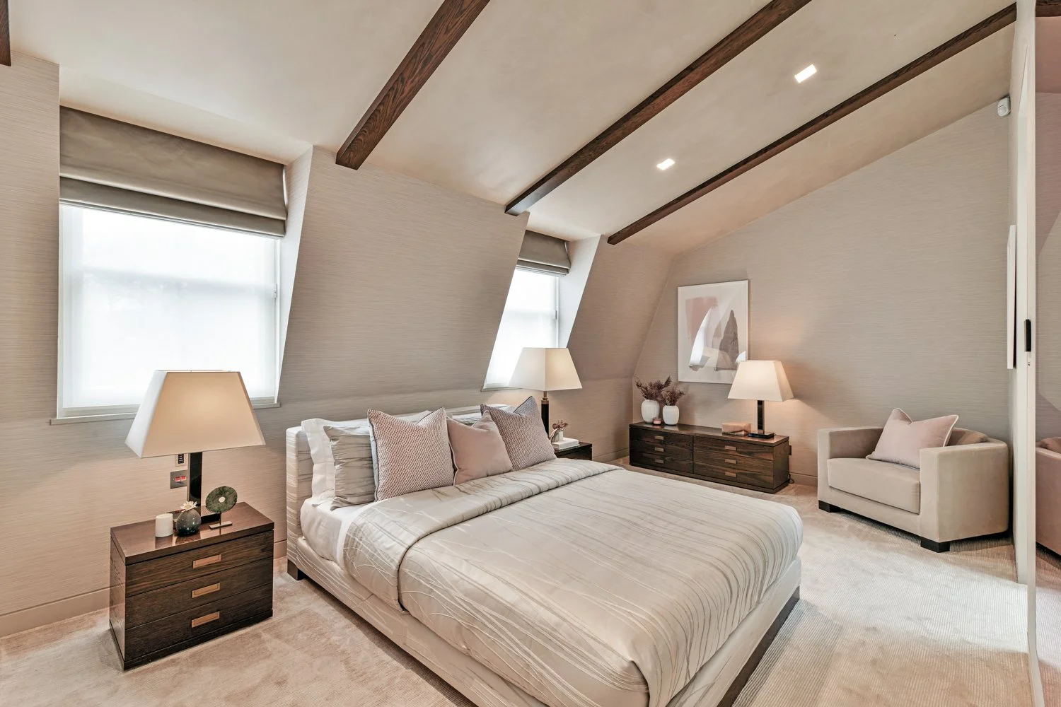 INTERIOR 39.jpg
