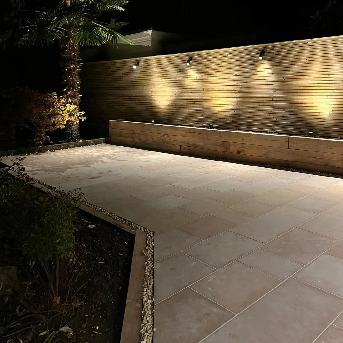 Another outdoor lighting project completed.  Even if it's too wet and cold to use your garden, a beautifully lit landscaped view out of the window is always nice.

#electrician #electriciansuk #electriciansknow #cktools #gardenlightingdesign #gardenl