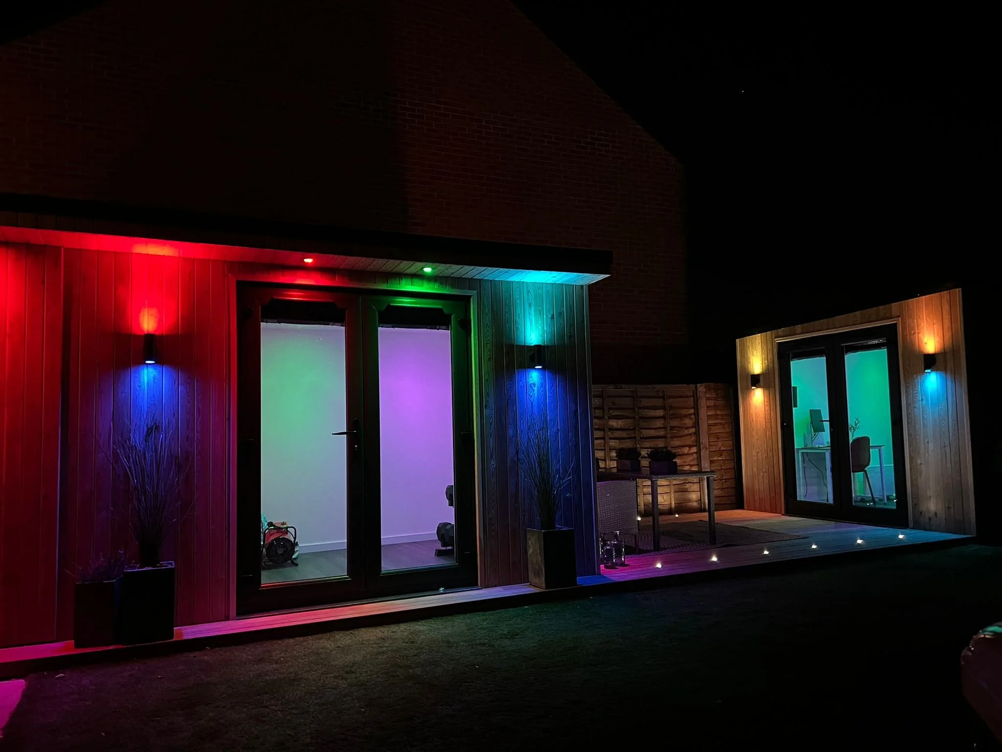 Colour changing smart lighting