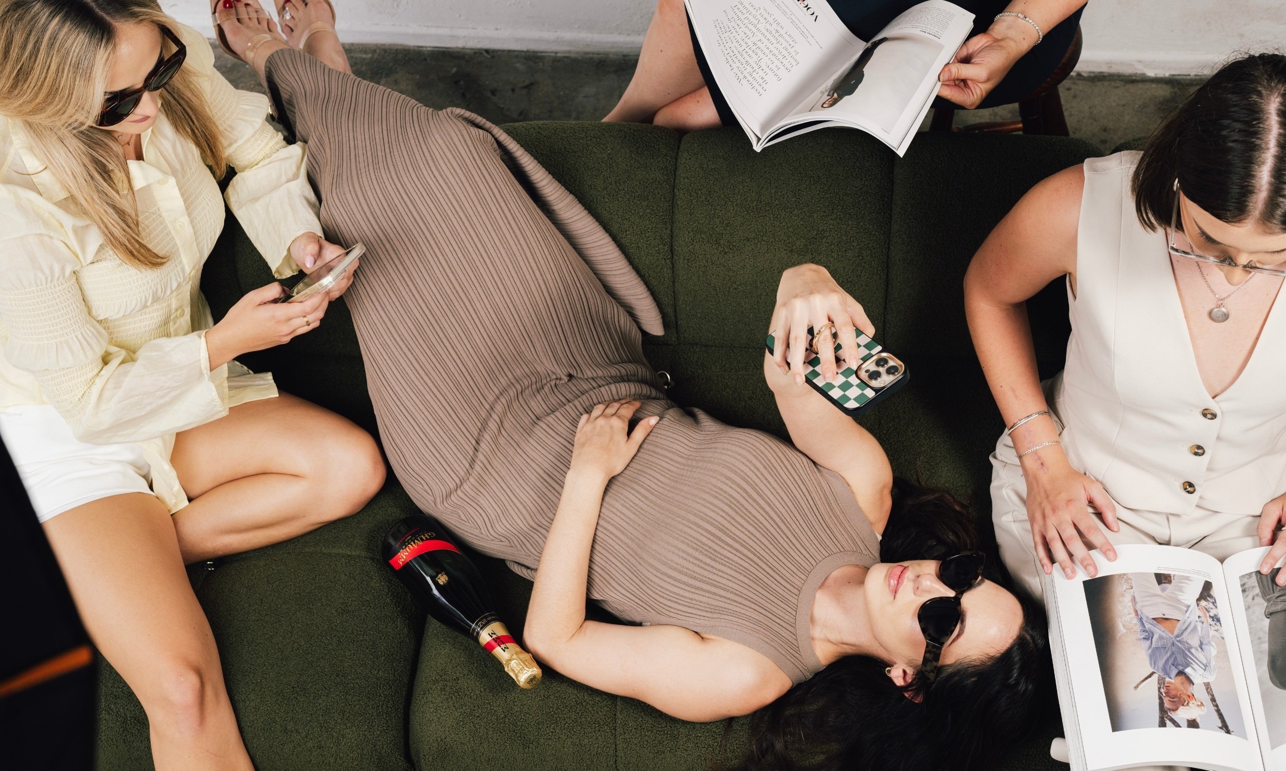 5 reasons to hire a social media professional today…