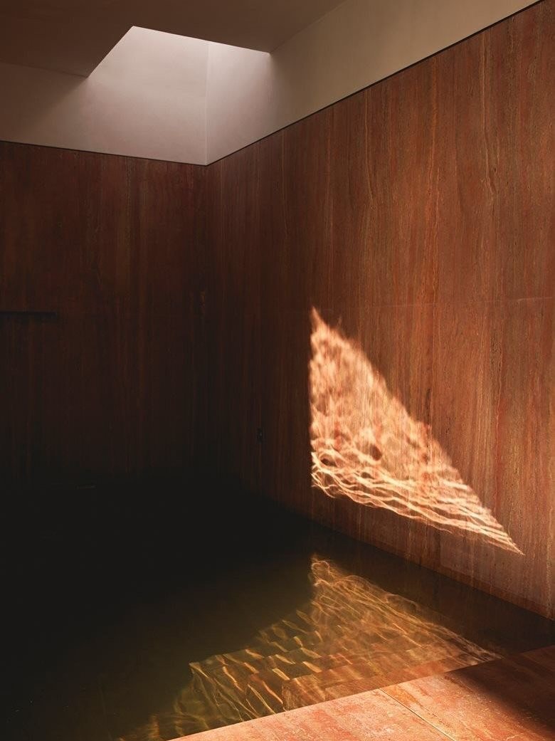 #inspiration 

Project by Balzar Architects. 

#rarestudio #rare #areyourare #lightingdesign #architecturallighting #interiorlighting #lightingtechnology #interiordesign #architecturaldesign #designtrends #creativedesign #sustainabledesign #lightart 