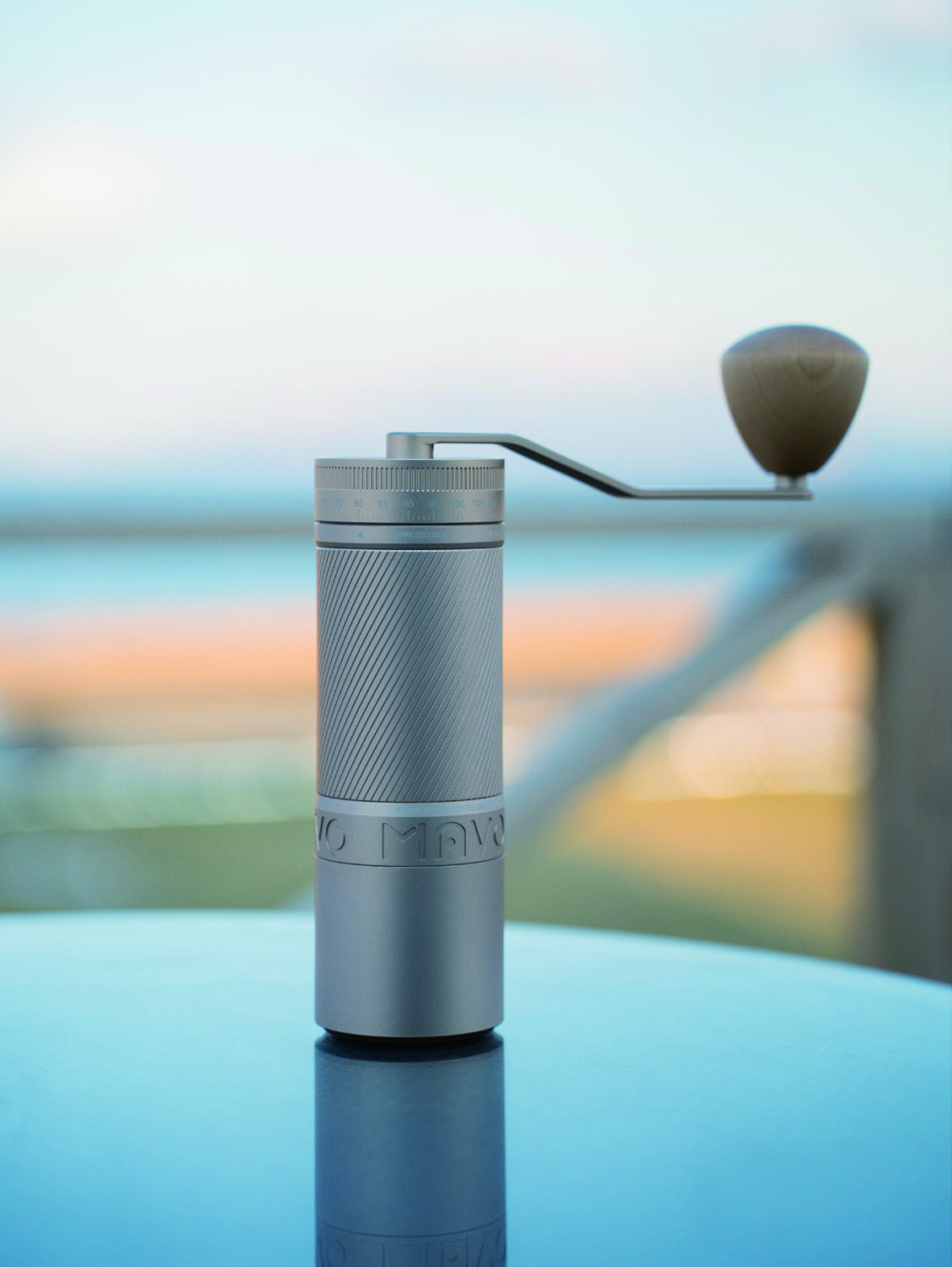 MAVO Phantox Pro Hand Grinder