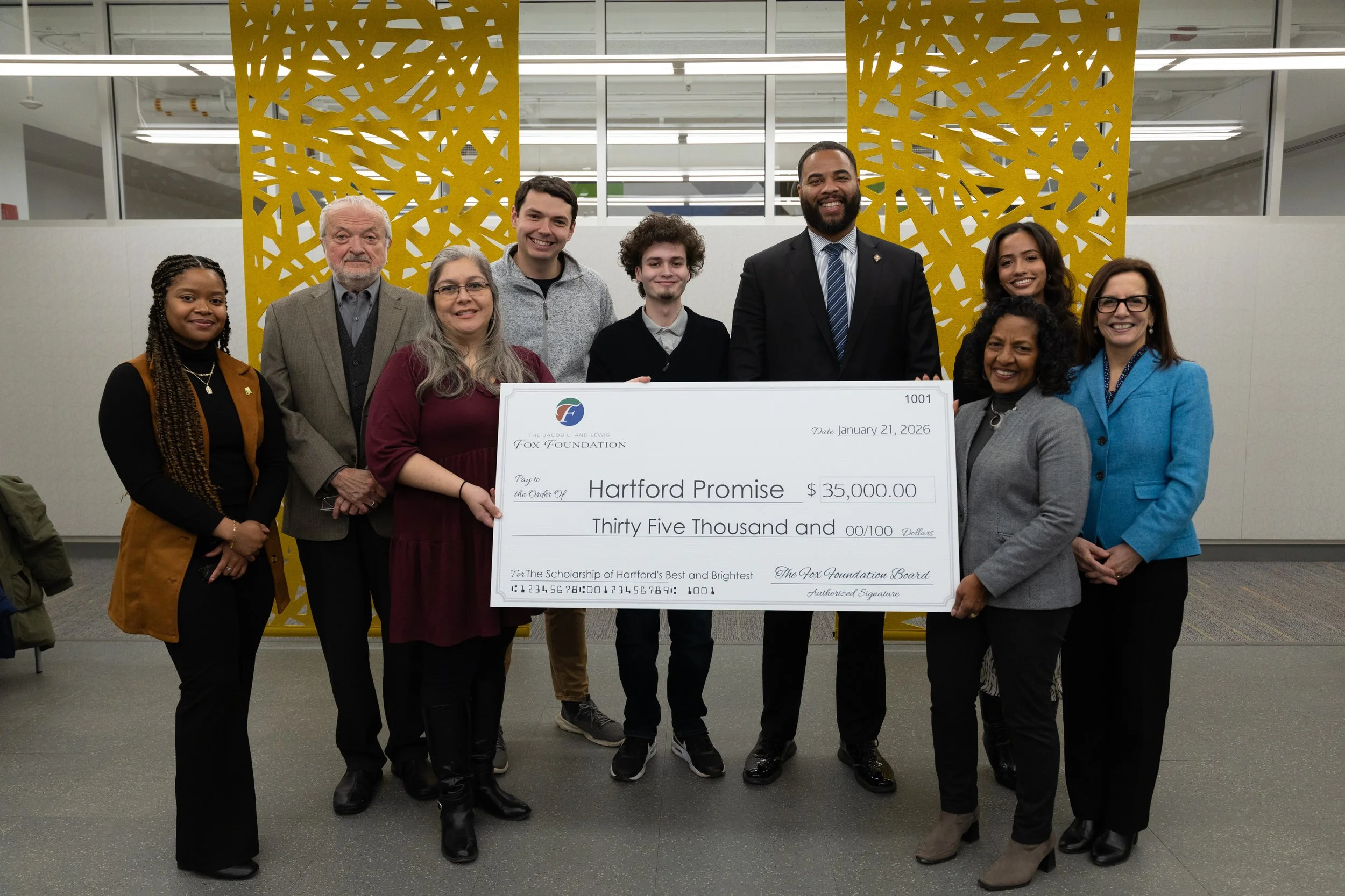 Jacob L. and Lewis Fox Foundation Announces Support of Hartford Promise to Expand College Success for Hartford Scholars