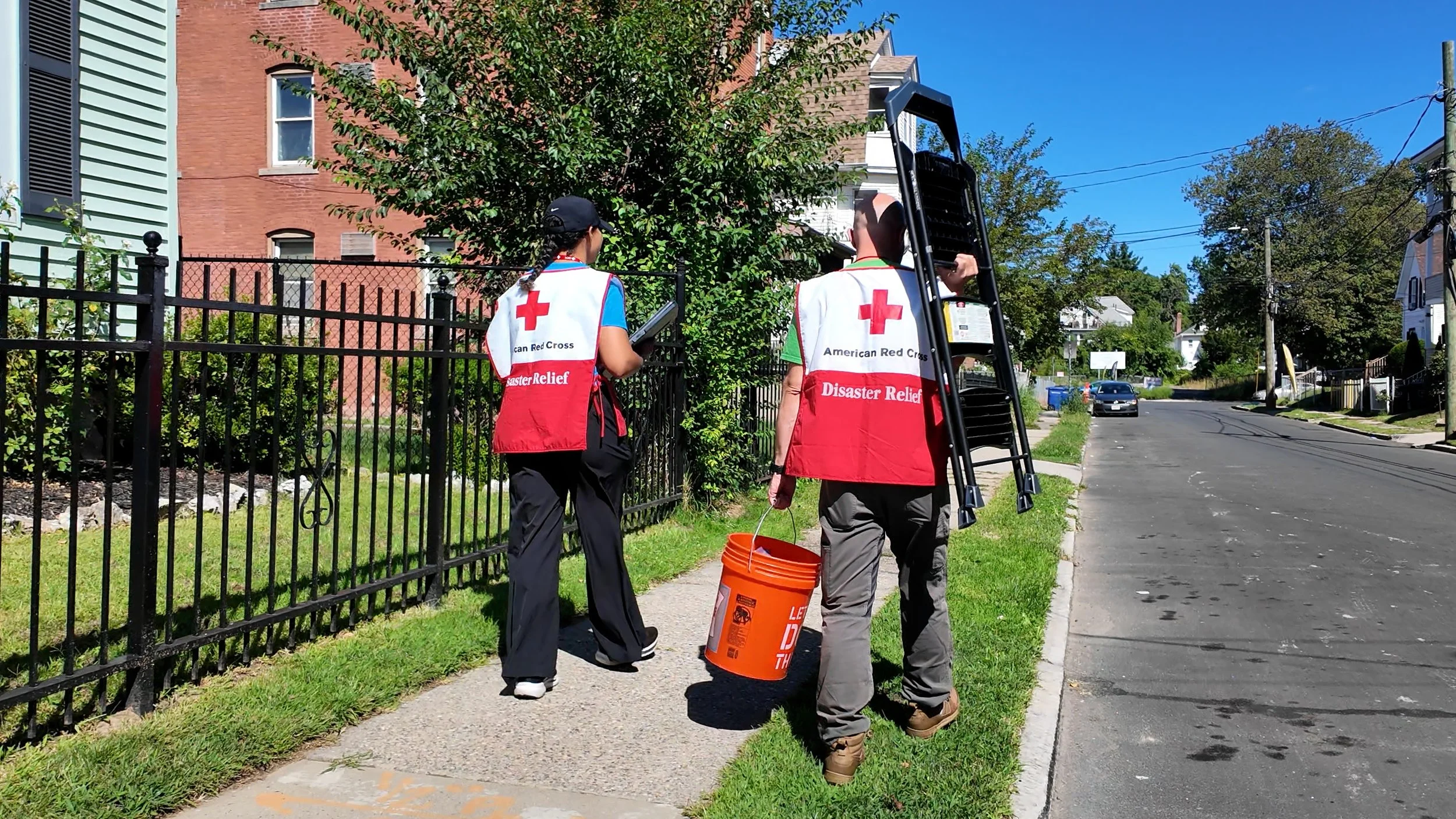 National Day of Service Marks 25th Anniversary of 9/11 as Hartford HealthCare, Red Cross and First Responders Give Back