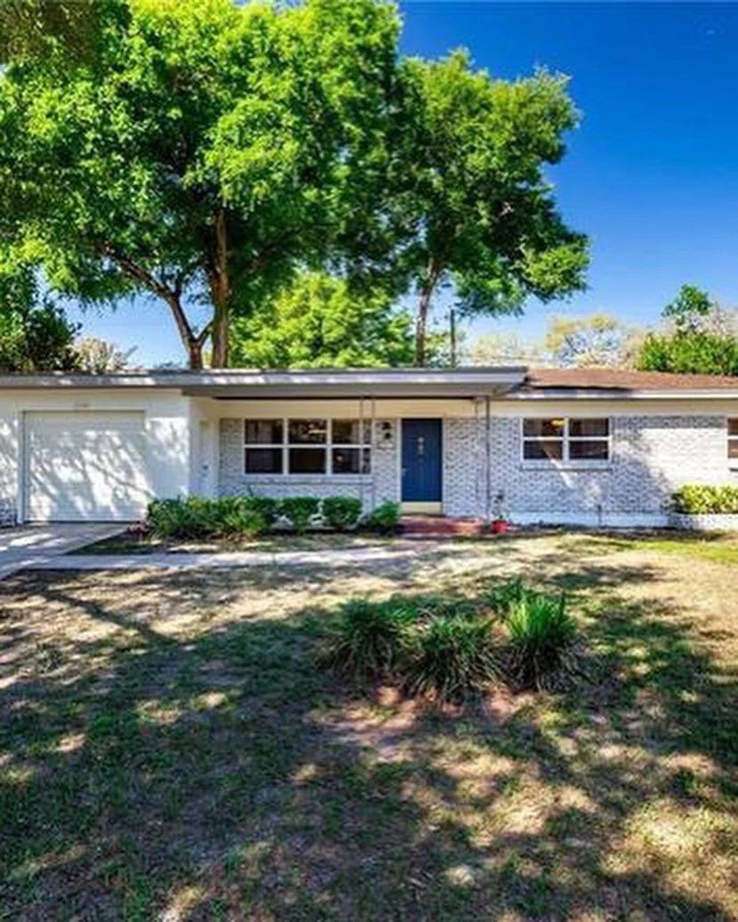 In 2011 at the age of 21, I began my real estate journey by buying a 3-bedroom/2-bathroom home in Tampa, FL, for $143k. Initially, I lived in the house, renting rooms to friends while making improvements. Over time, this evolved into renting out the 