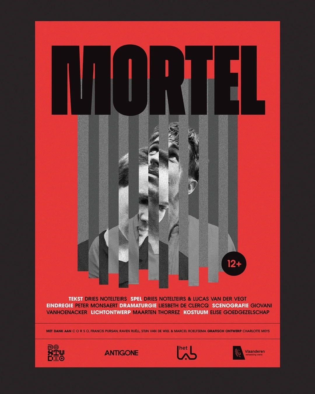 Poster design voor Mortel, het verhaal van een onafscheidelijke identieke tweeling in hun zoektocht naar identiteit. Een 12+ theatervoorstelling, voor iedereen die erbij wil horen maar toch uniek wil zijn.

Ik ging op zoek naar een dubbelzinnige graf
