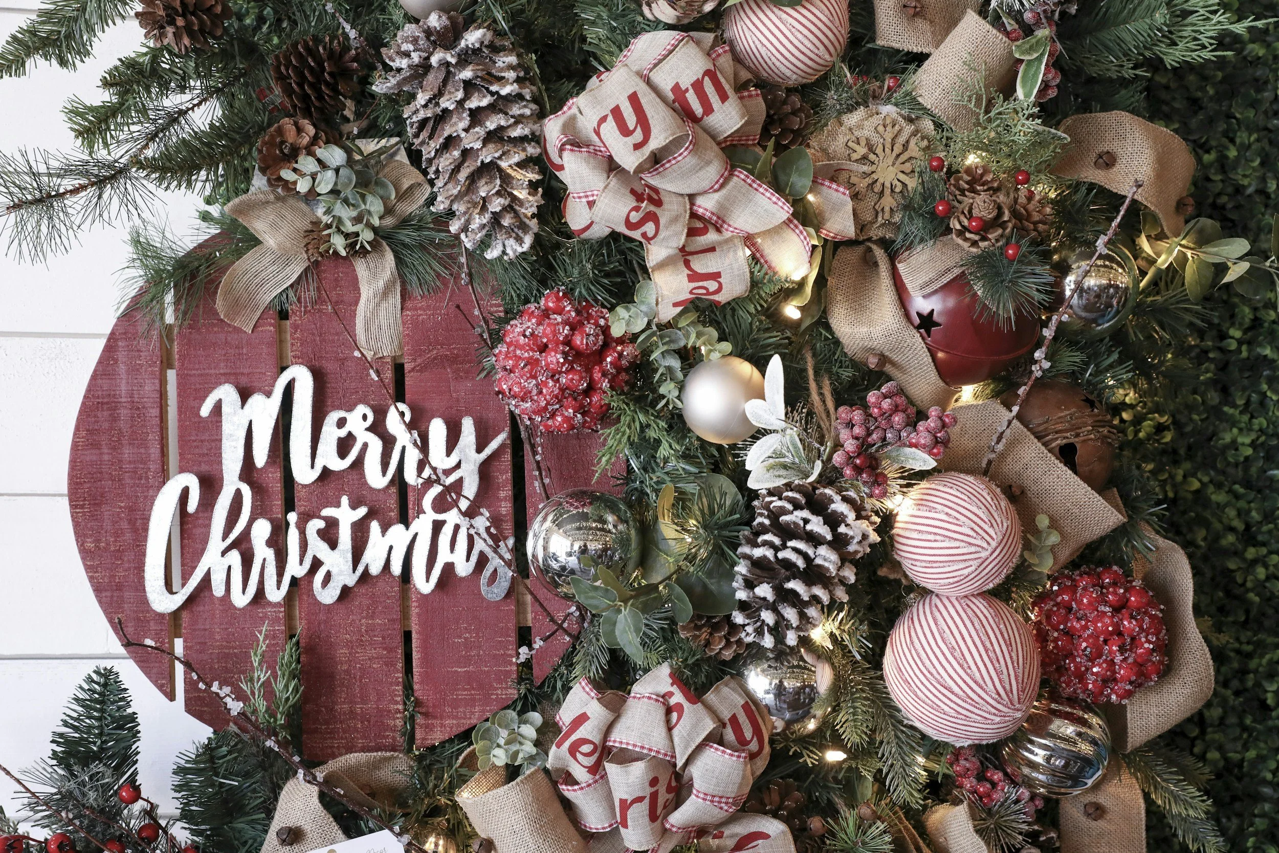 Christmas Day (CLOSED) 