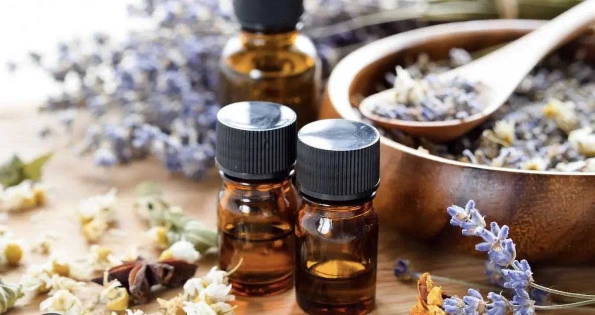 Aromatherapy with Sara Thress Death Doula