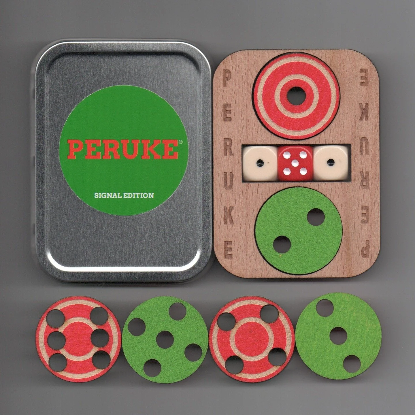 As part our 10 year anniversary we have added a limited number of these Signal Edition Peruke to the website. They went down really well at the @ukgamesexpo so we thought we would give those who weren't there the opportunity to purchase a set. 🎲 🎲 