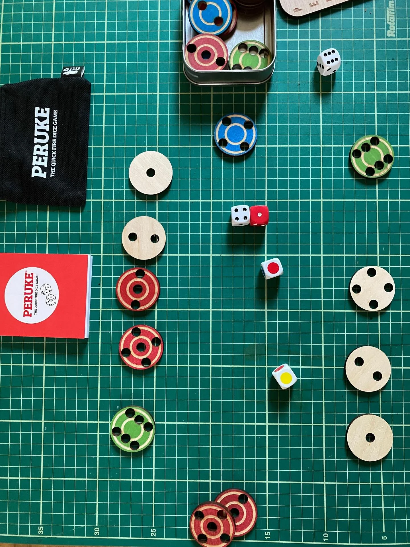 🎲 P L A Y T E S T I N G 🎲  #peruke+ #perukegames #playtest #games #dicegames