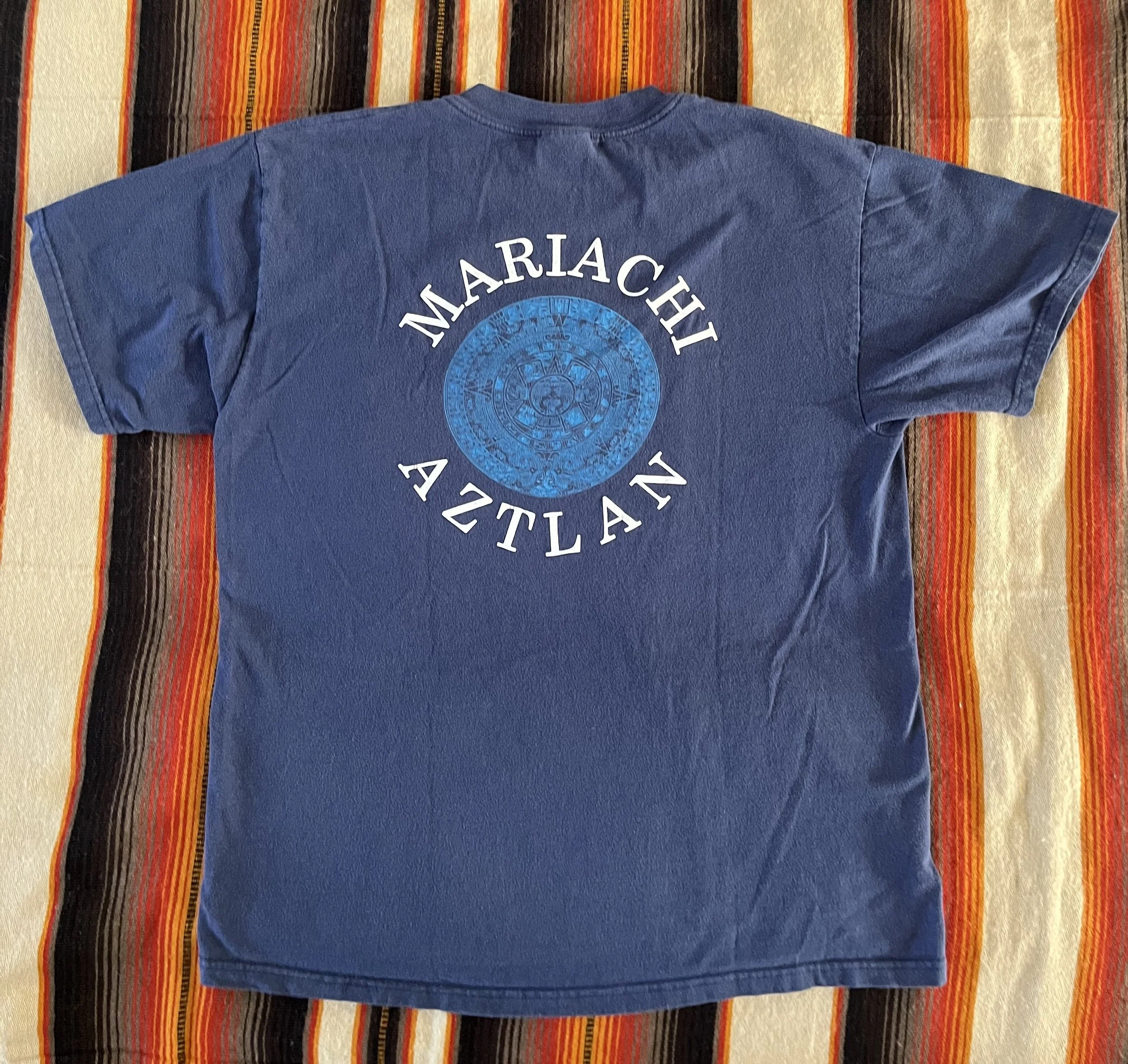 Mariachi Aztlán de Pueblo T-Shirt
