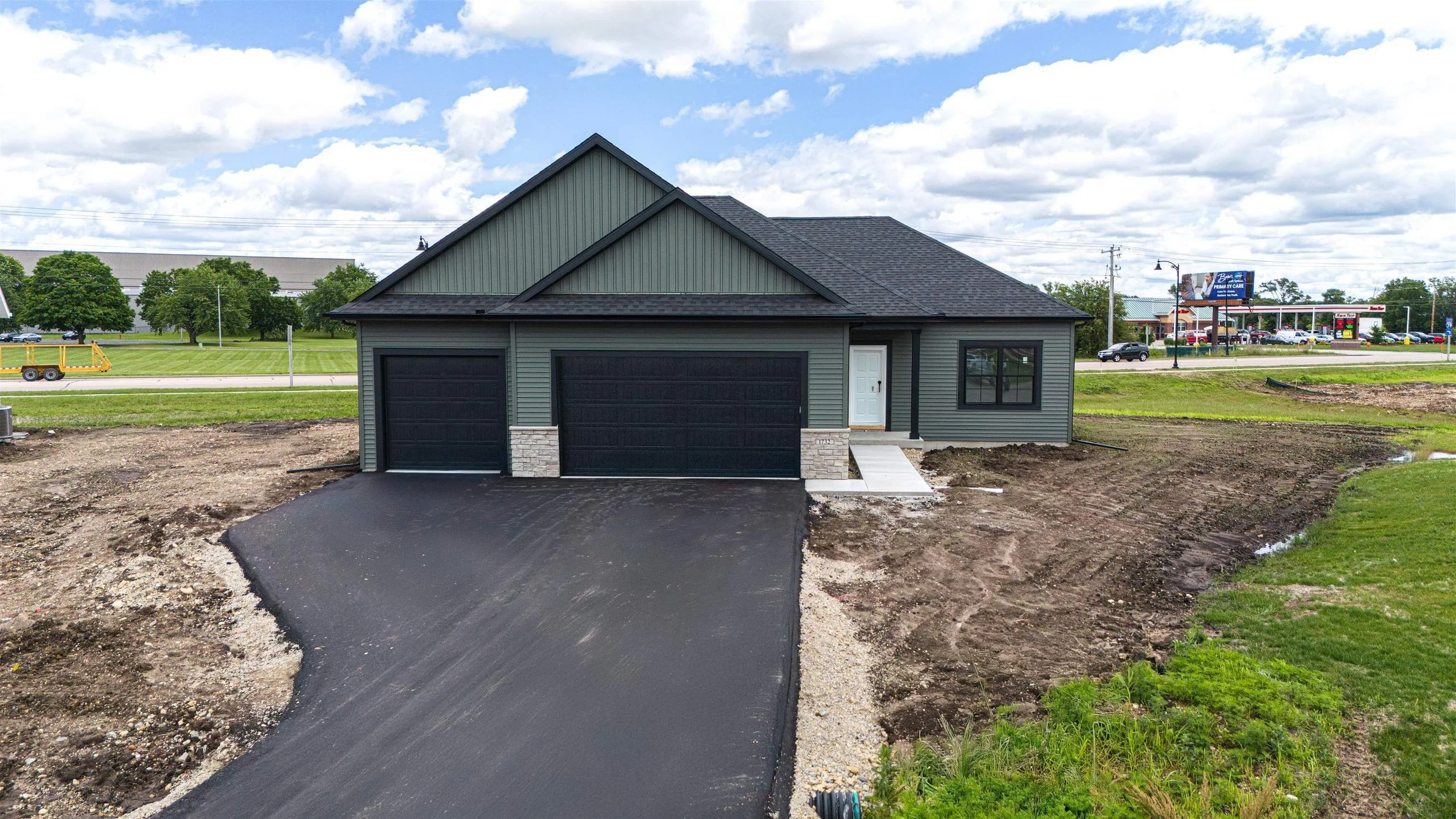 new construction home for sale Prairie Corners subdivision Beloit WI