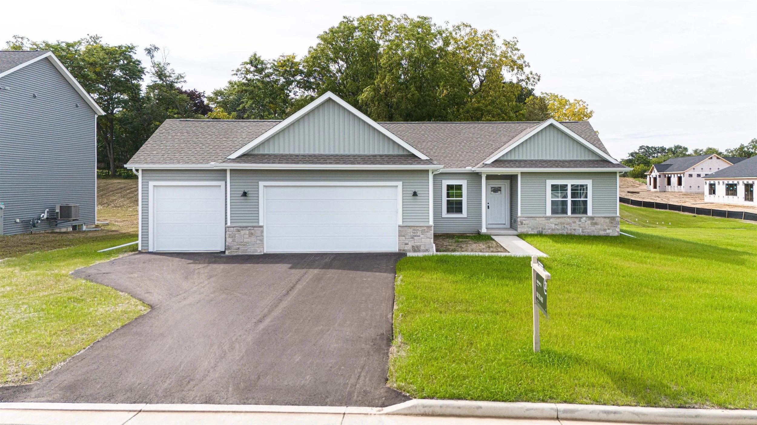 503 Ridge Ct, Orfordville, WI 53576