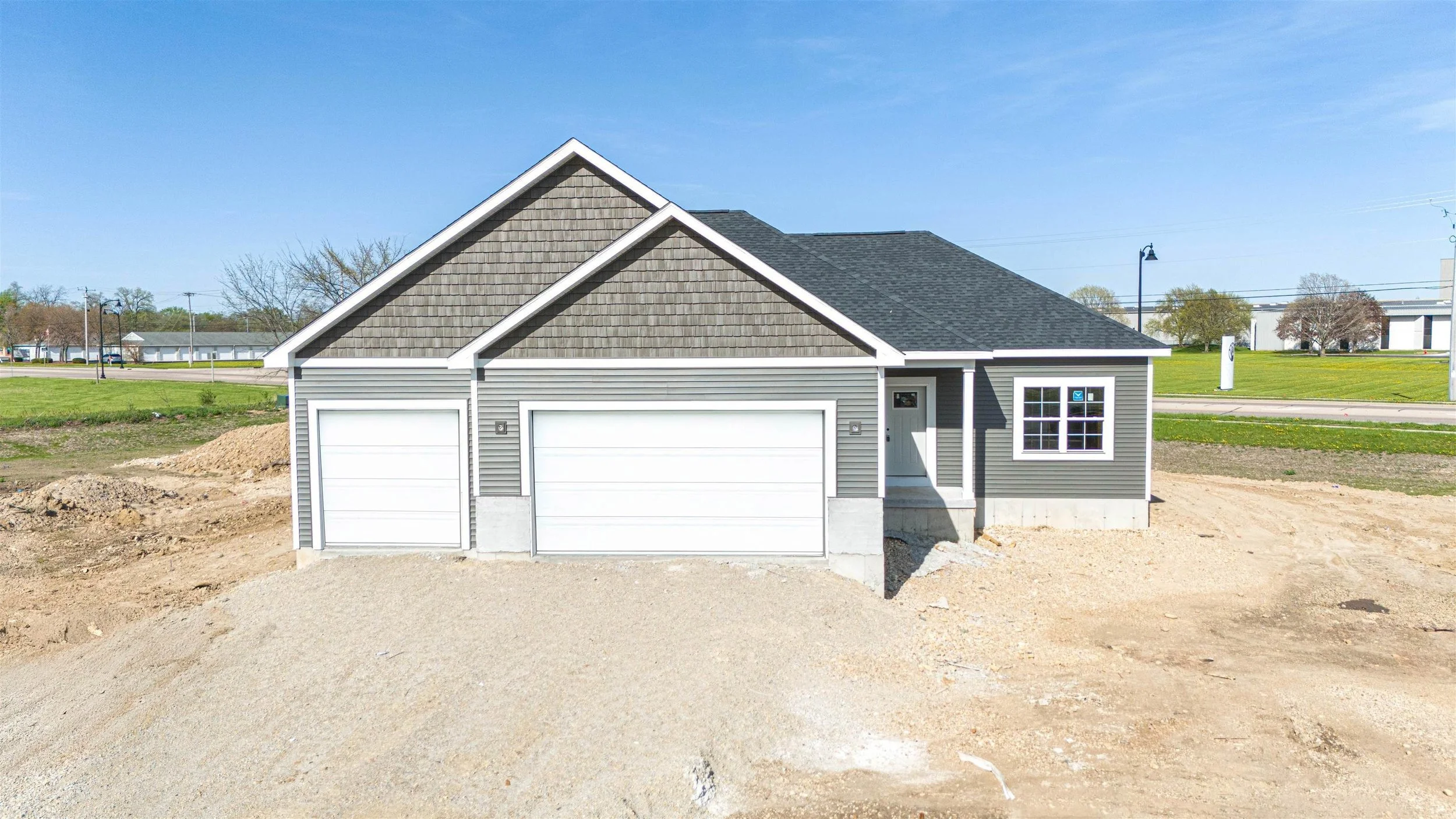 new construction home for sale Prairie Corners subdivision Beloit WI