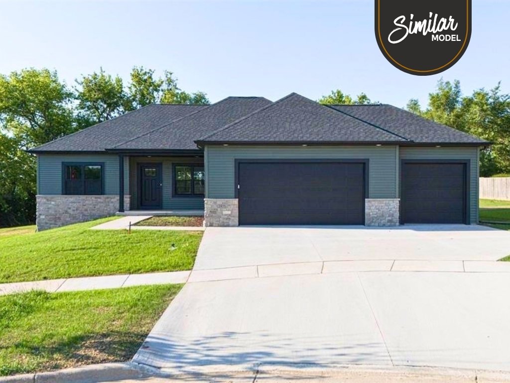 1941 Sequoia Dr, Janesville, WI 53545