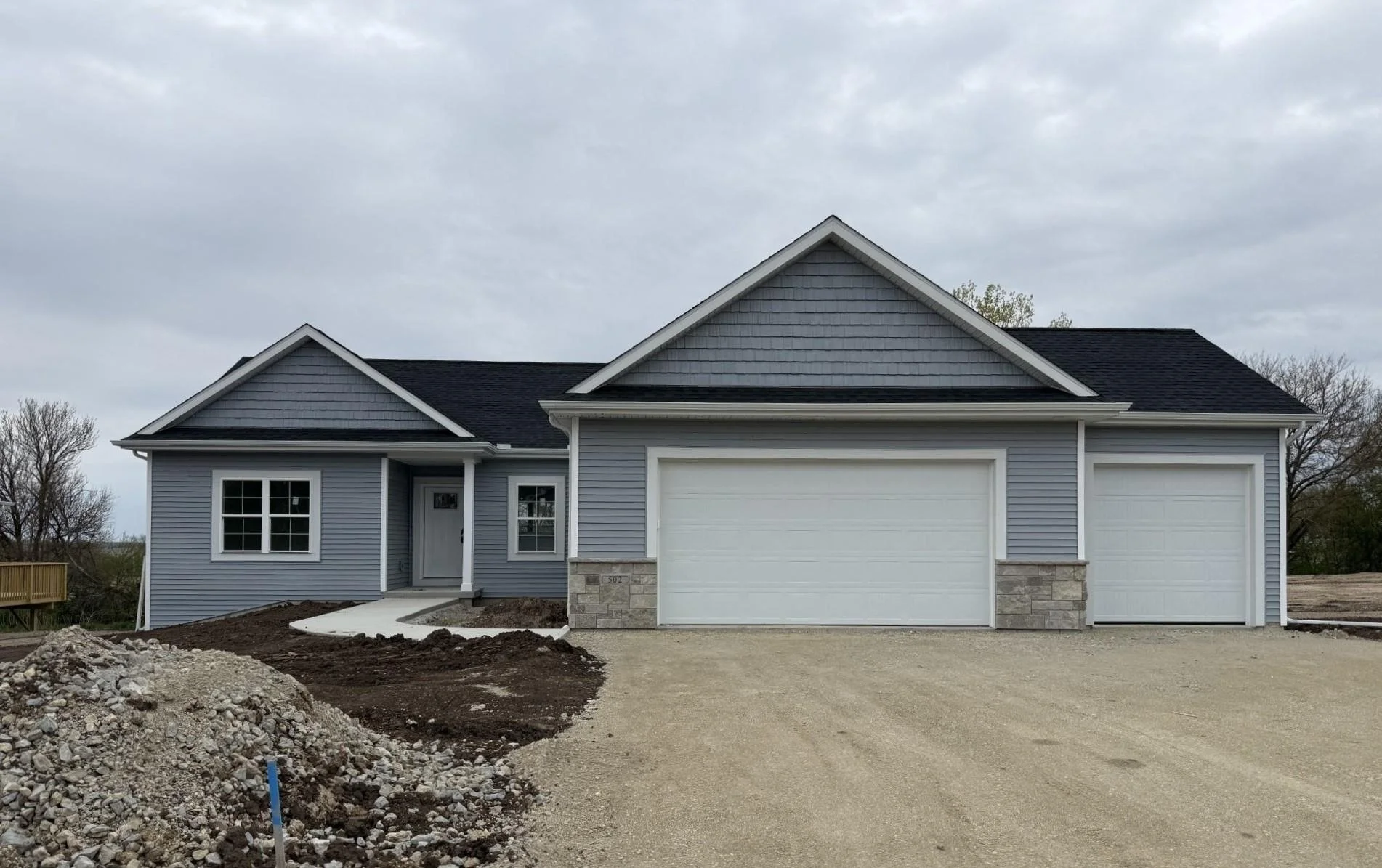 502 Ridge Ct, Orfordville, WI 53576