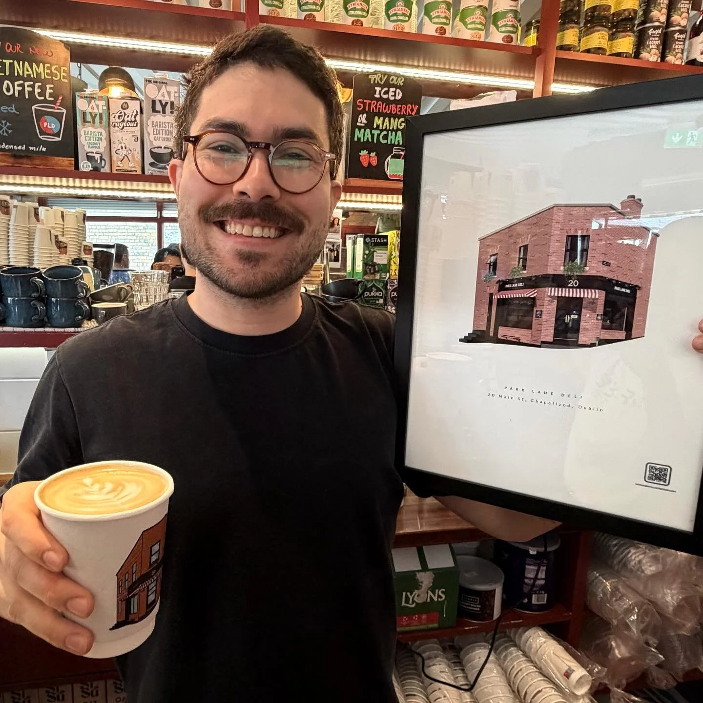 Today I helped the @parklanedeli serve amazing coffee! 

Just one of my favourite spots in Dublin, with one of the best A&ccedil;a&iacute;s and INCREDIBLE sandwiches. Honestly!

They serve @3fecoffee , and have the most charismatic team behind the co