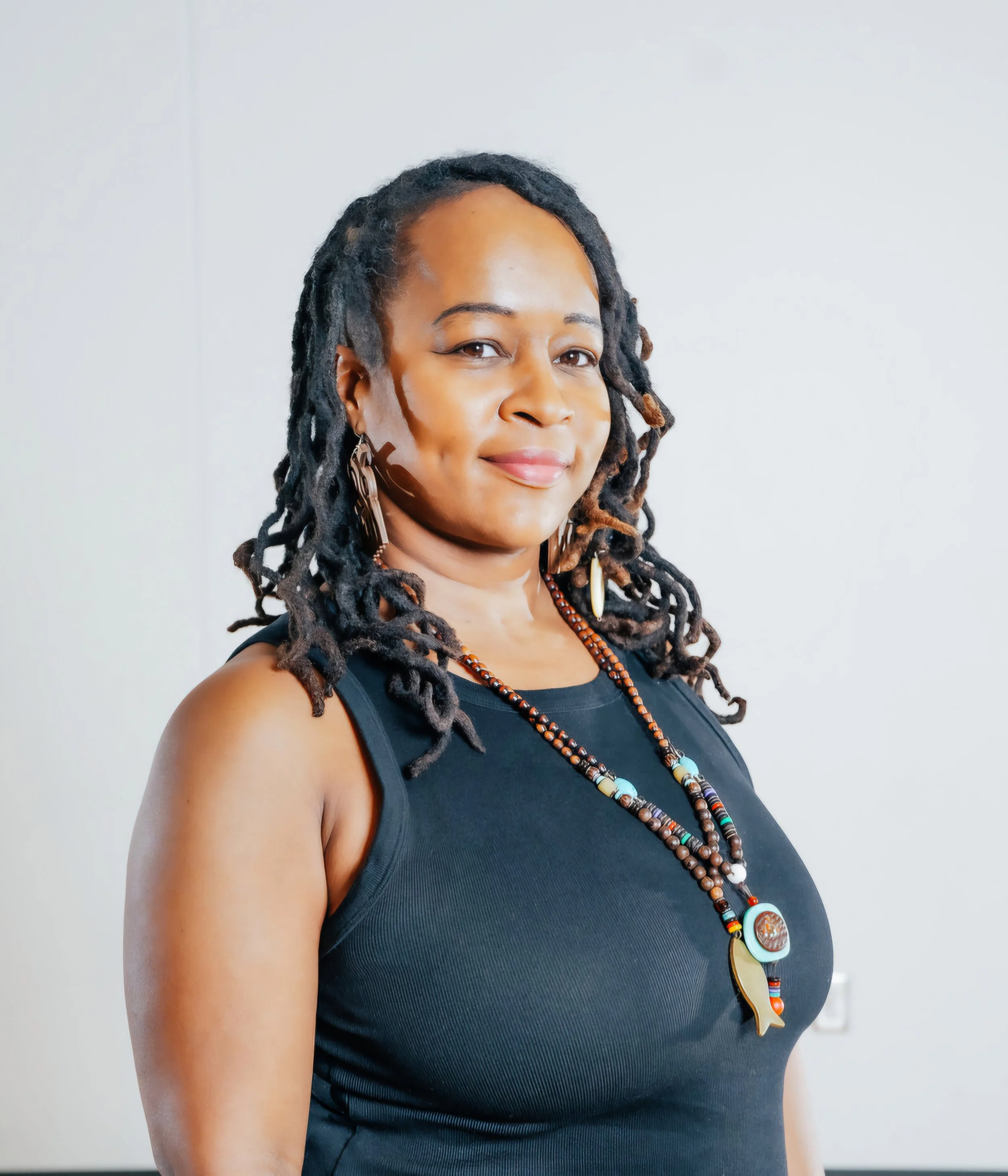 Pendora Headshot 2.JPG