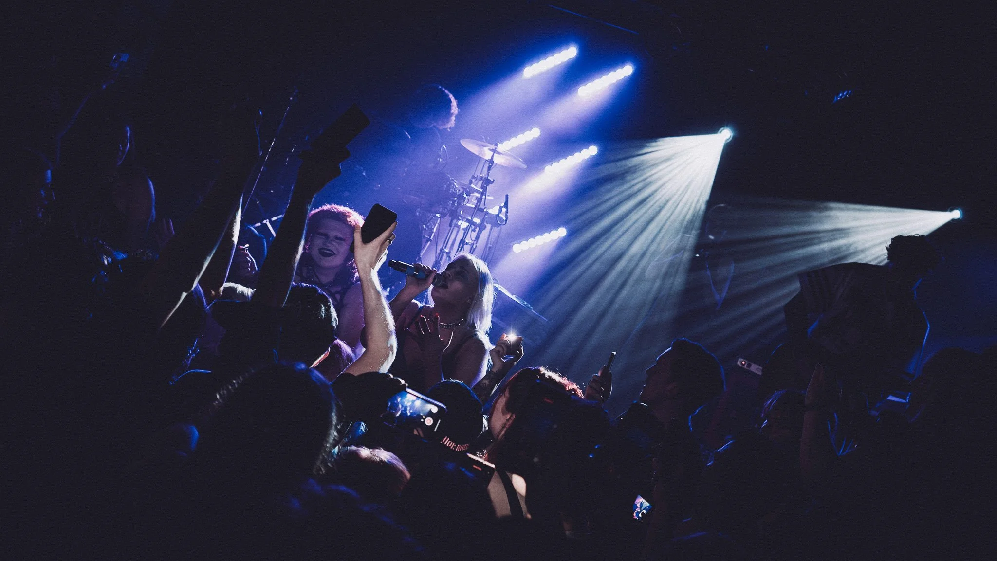 2023-05_Vukovi & Lake Malice_LoRes_-11.jpg