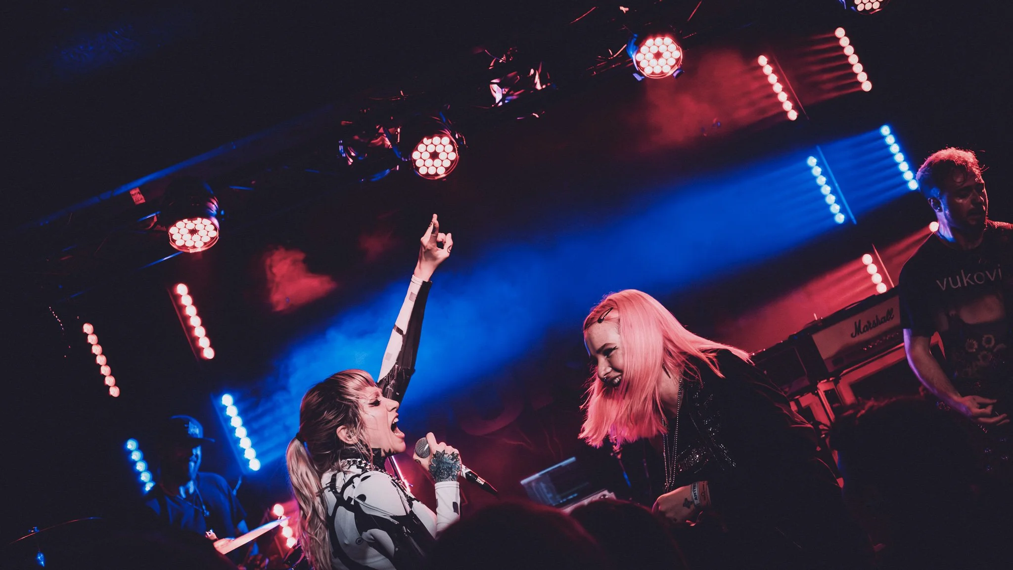 2023-05_Vukovi & Lake Malice_LoRes_-5.jpg