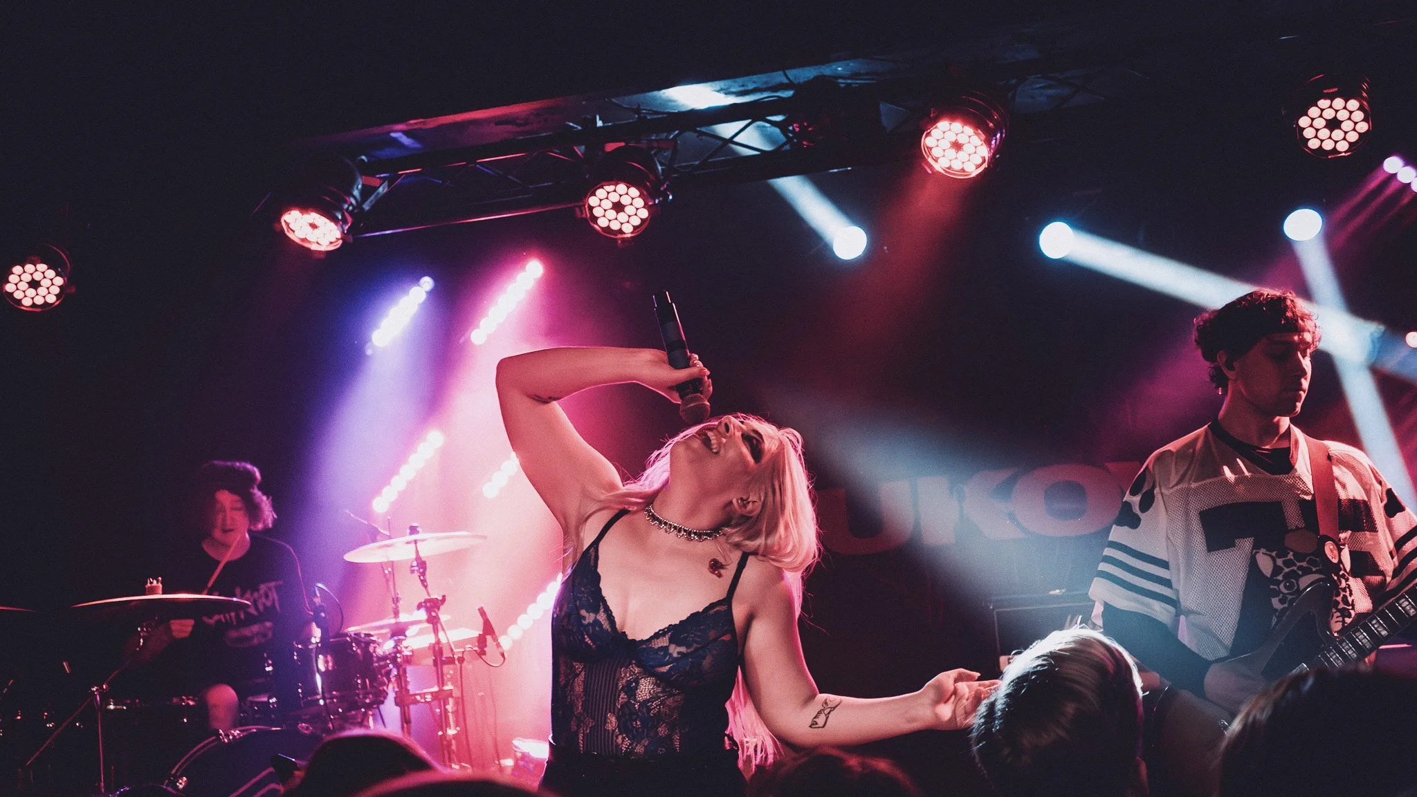 2023-05_Vukovi & Lake Malice_LoRes_-10.jpg