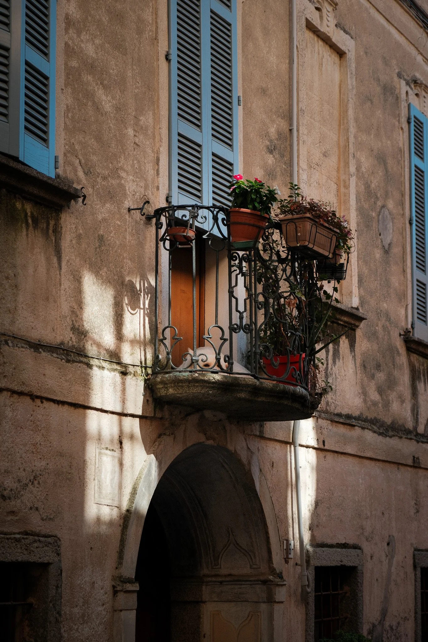 2024-09_Italian Lakes_ShotByJaz_LoRes-4.jpg