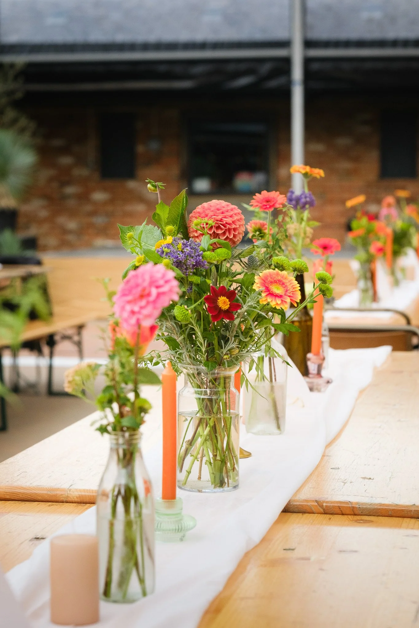 blackpit-wedding-venue-flowers-shotbyjaz.jpg
