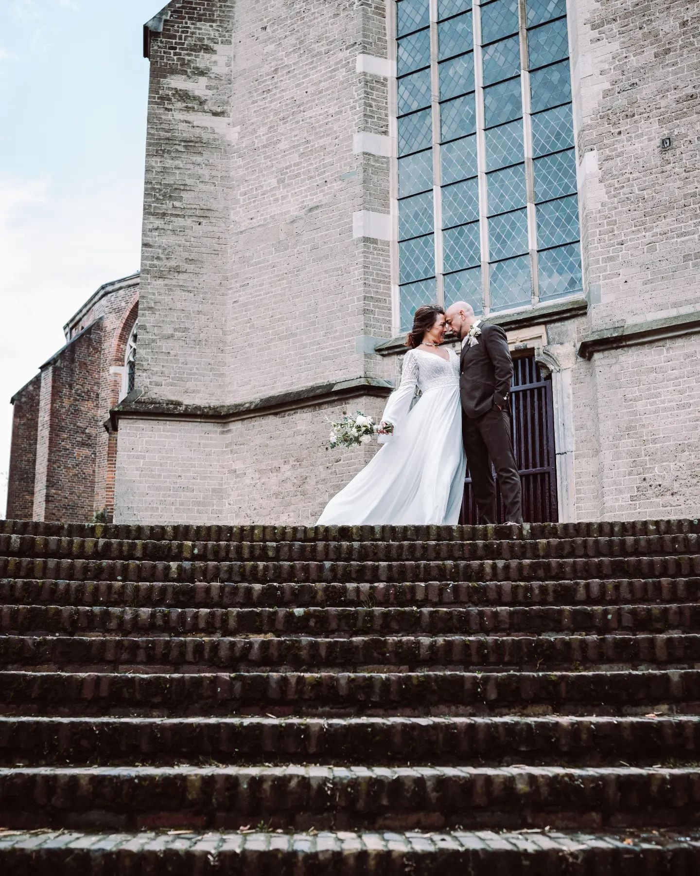 Deze bruiloft was geweldig en ik heb zulke mooie foto's hiervan 🙏🏻💍
Er komen meer aan 📸 hou mijn Instagram in de gaten 😎

#trouwenin2024 #trouwenin2025 #trouwfotografie #TrouwFotograaf #trouwen #bruiloft #bruidsfotograaf #overijssel #gelderland 
