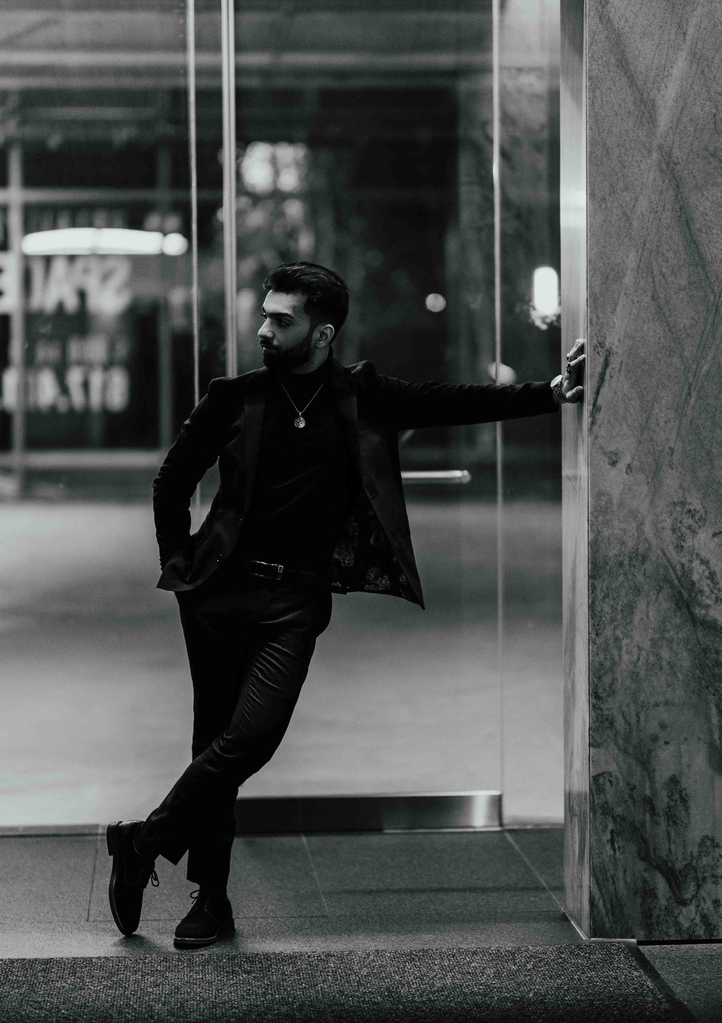 Boston based wedding photographer Harry specializing in cinematic and documentary style weddings