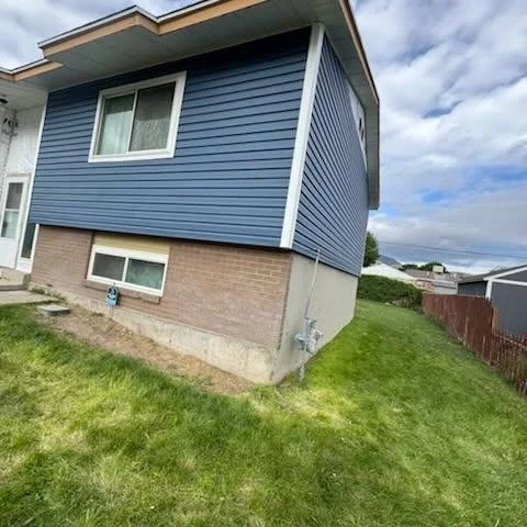 🏡🍂 Cracked or loose siding can let in cold air and moisture this winter. Protect your home with siding services from Your Handyman Pros in the Salt Lake Valley.
👉 https://www.yourhandymanpros.com/blog/fall-siding-services-salt-lake-valley

📞 (801