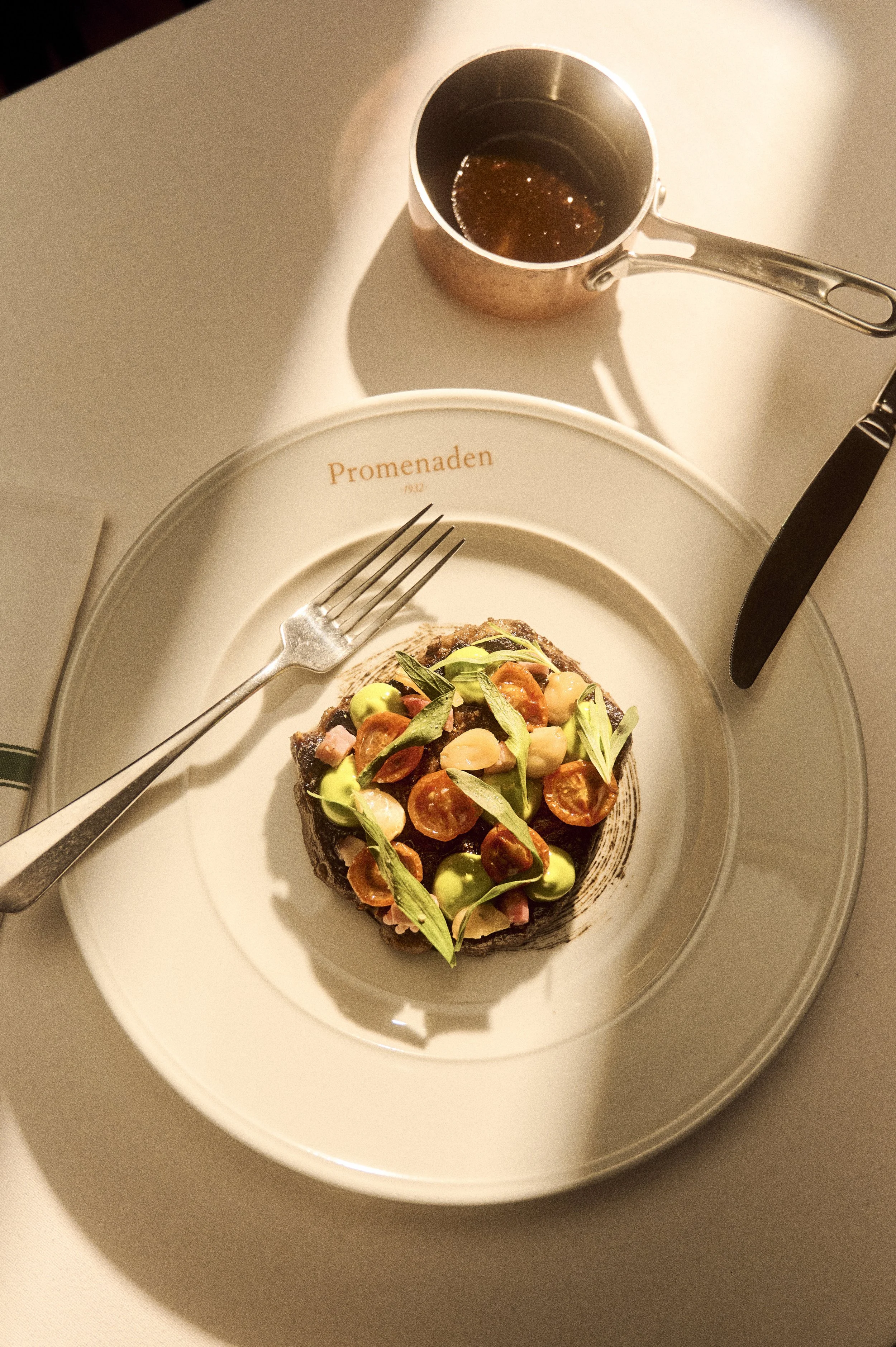 prom.nymenu2159 kopier.jpg