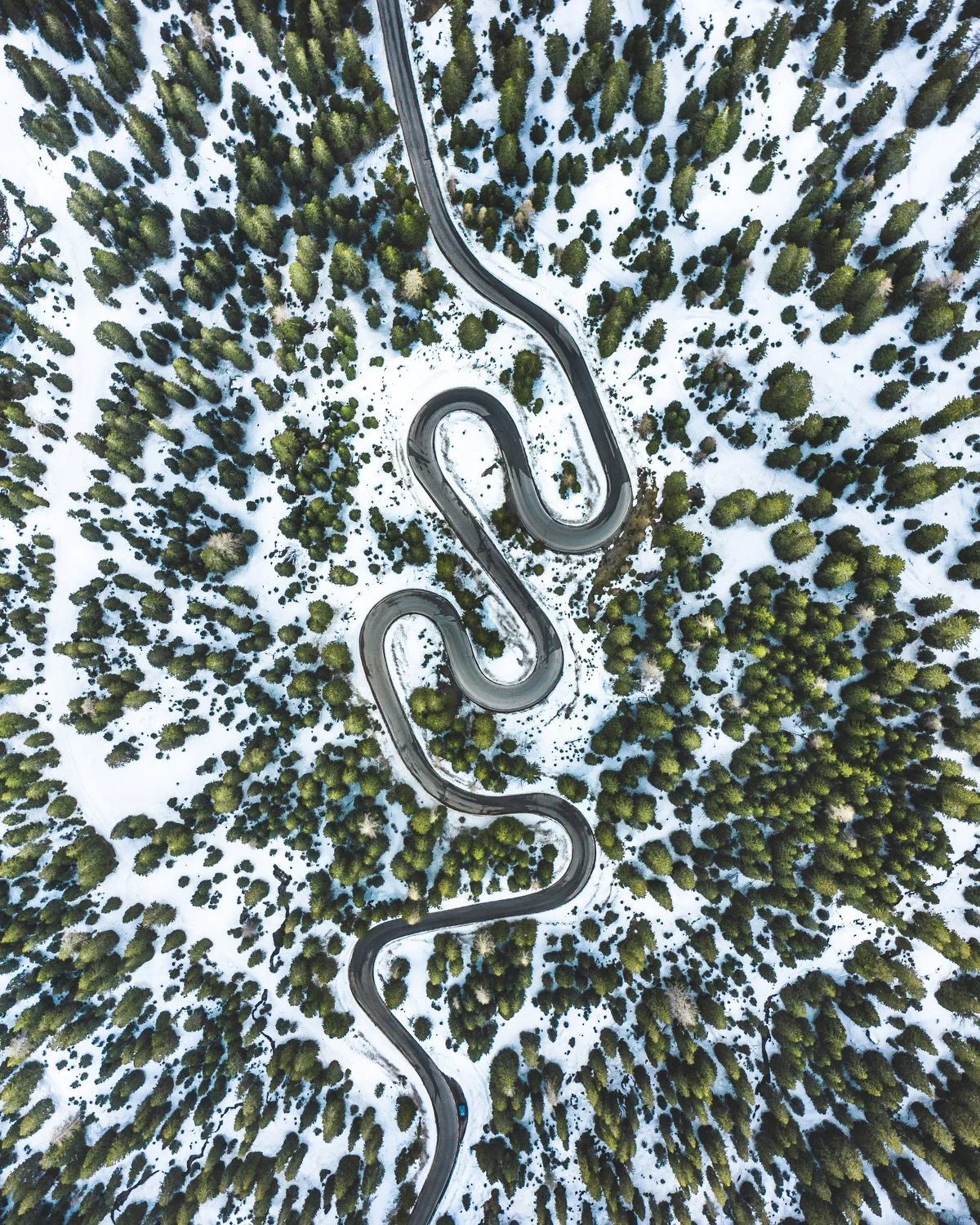 Dolomites_Mavic2_01_4x5.JPG
